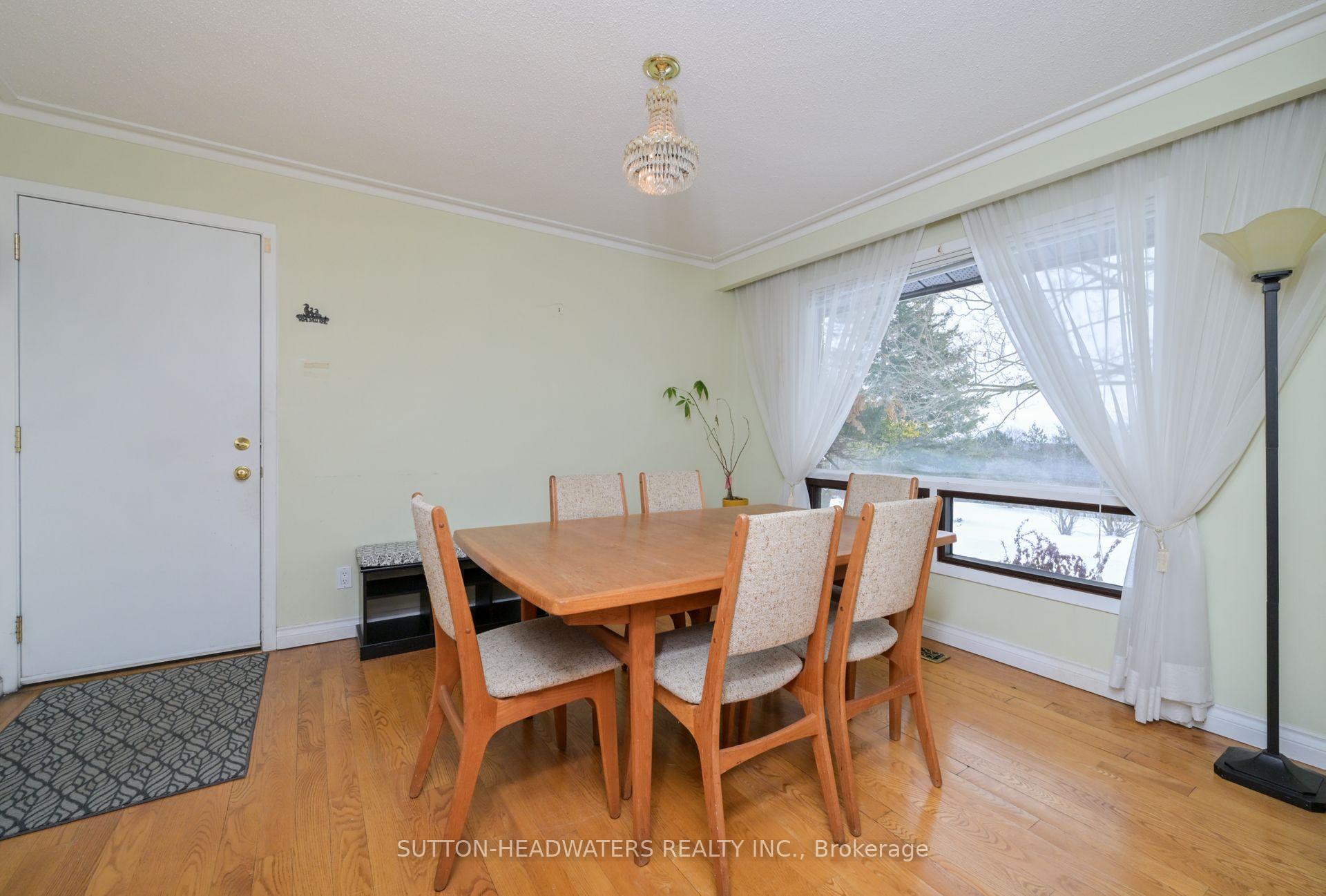 Photo 12 of 10 Cedar Drive, Caledon, Rural Caledon — HOMEH