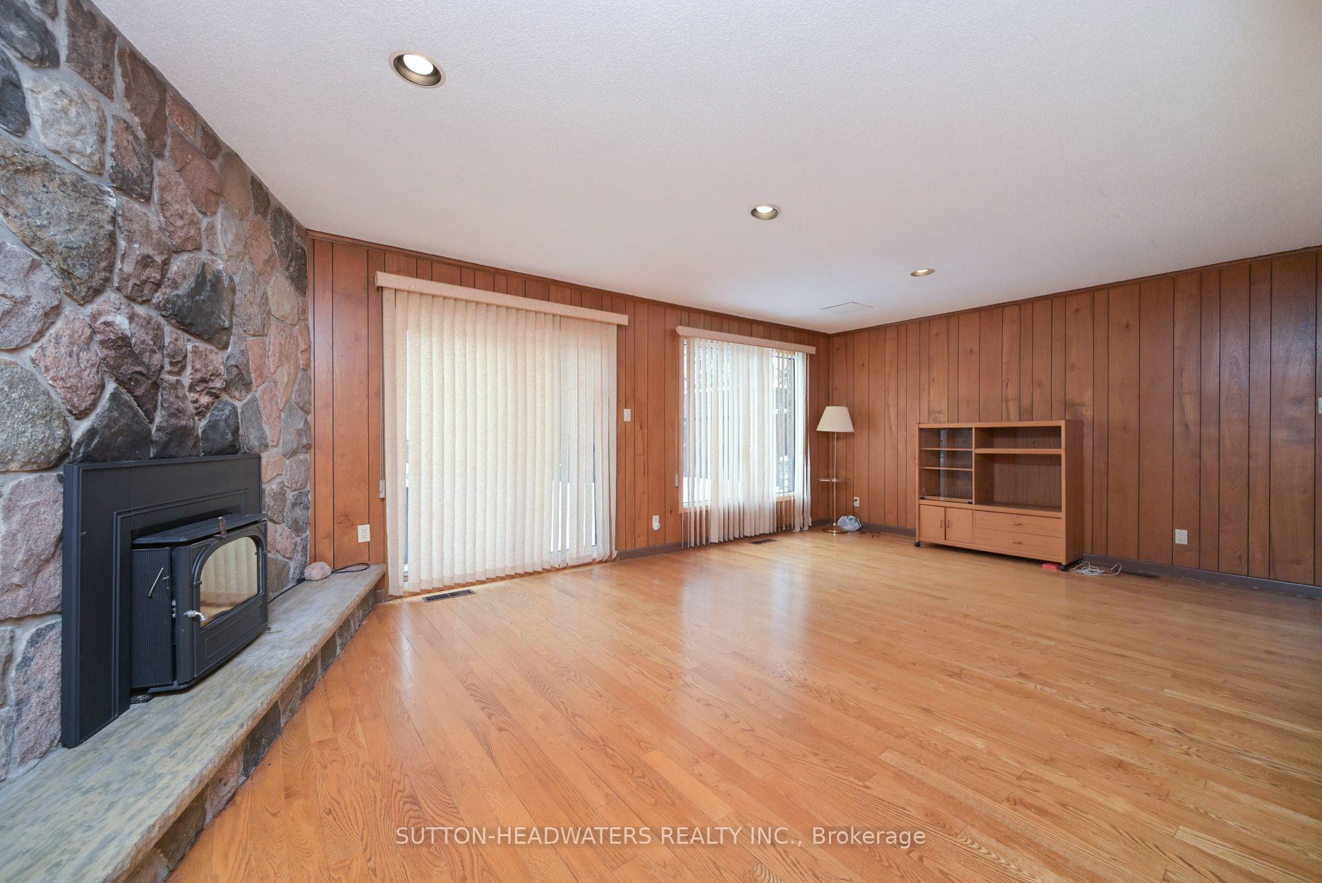 Photo 21 of 10 Cedar Drive, Caledon, Rural Caledon — HOMEH