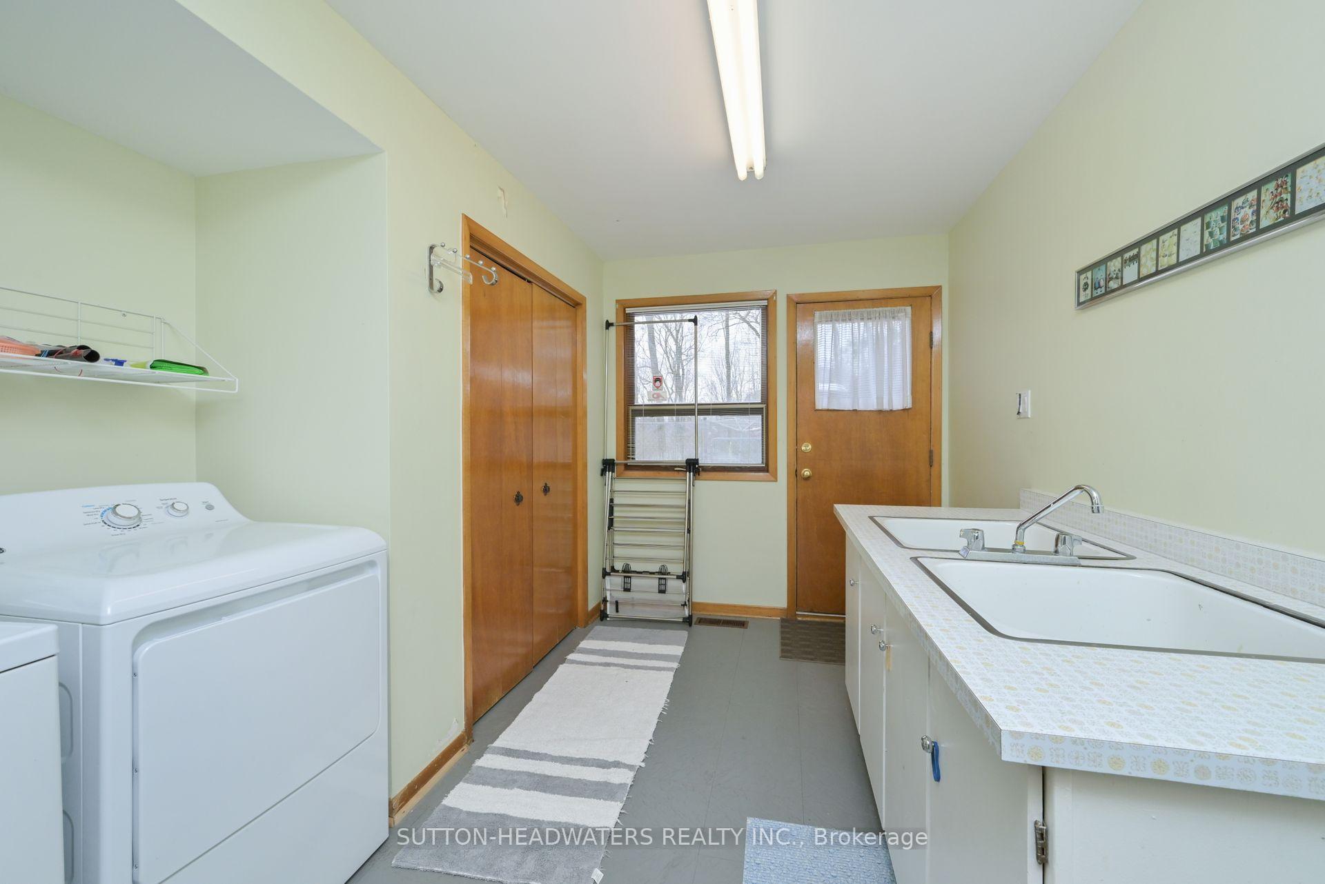 Photo 24 of 10 Cedar Drive, Caledon, Rural Caledon — HOMEH