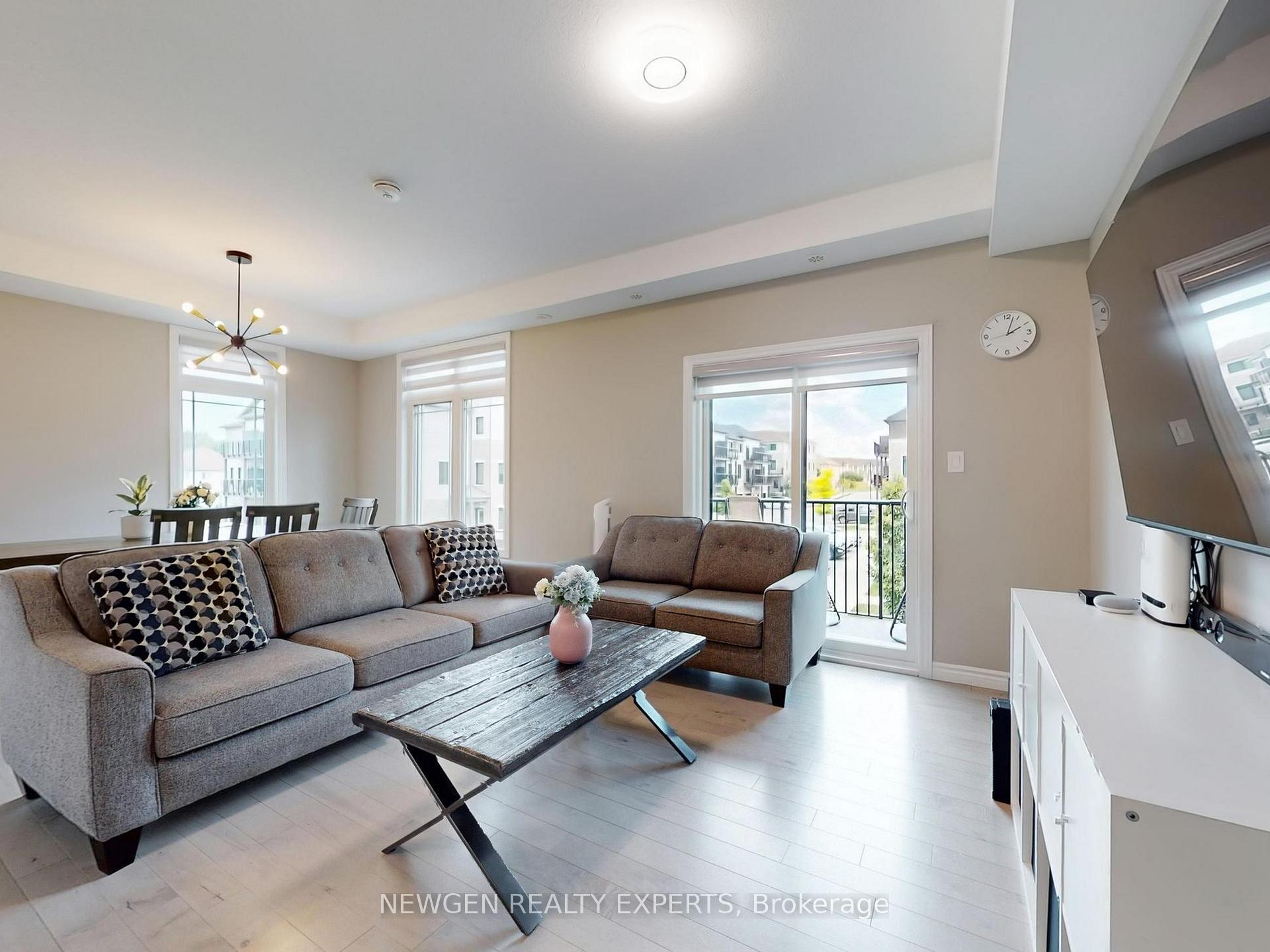 Photo 3 of Unit 48, 107 Westra Drive, Guelph/Eramosa, Rural Guelph/Eramosa West — HOMEH
