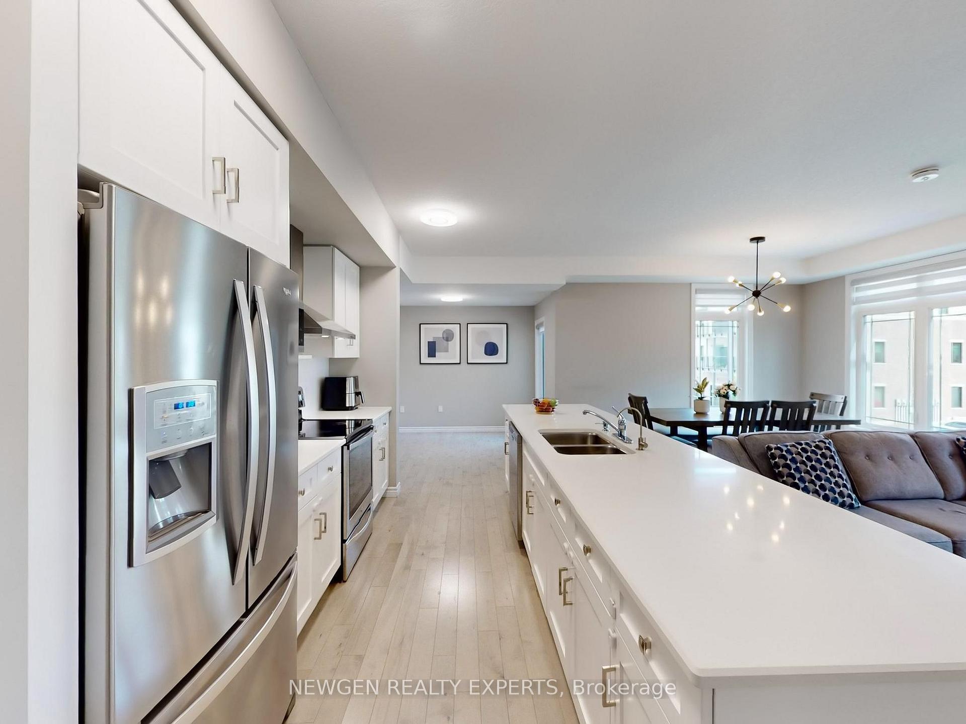 Photo 10 of Unit 48, 107 Westra Drive, Guelph/Eramosa, Rural Guelph/Eramosa West — HOMEH