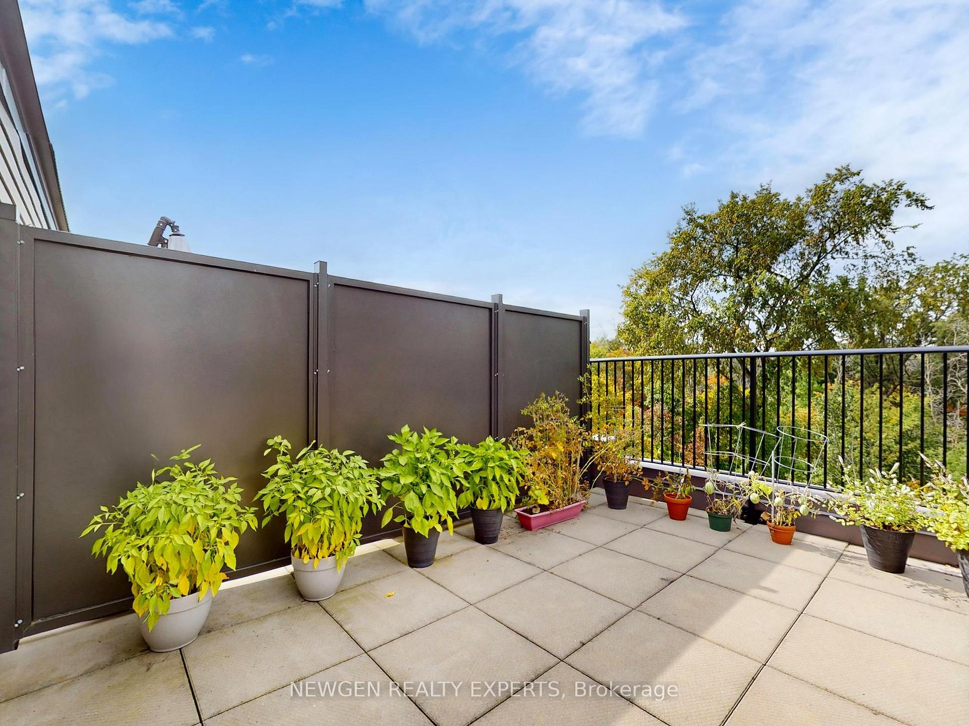 Photo 46 of Unit 48, 107 Westra Drive, Guelph/Eramosa, Rural Guelph/Eramosa West — HOMEH