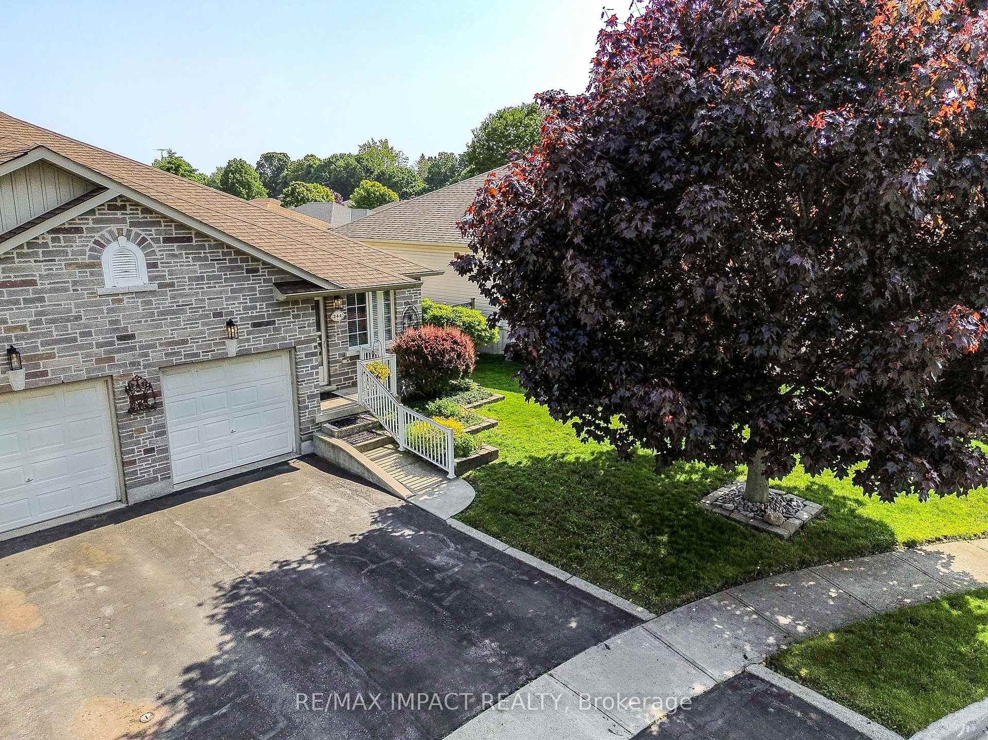 Photo 3 of 244 Ruttan Terrace, Cobourg — HOMEH