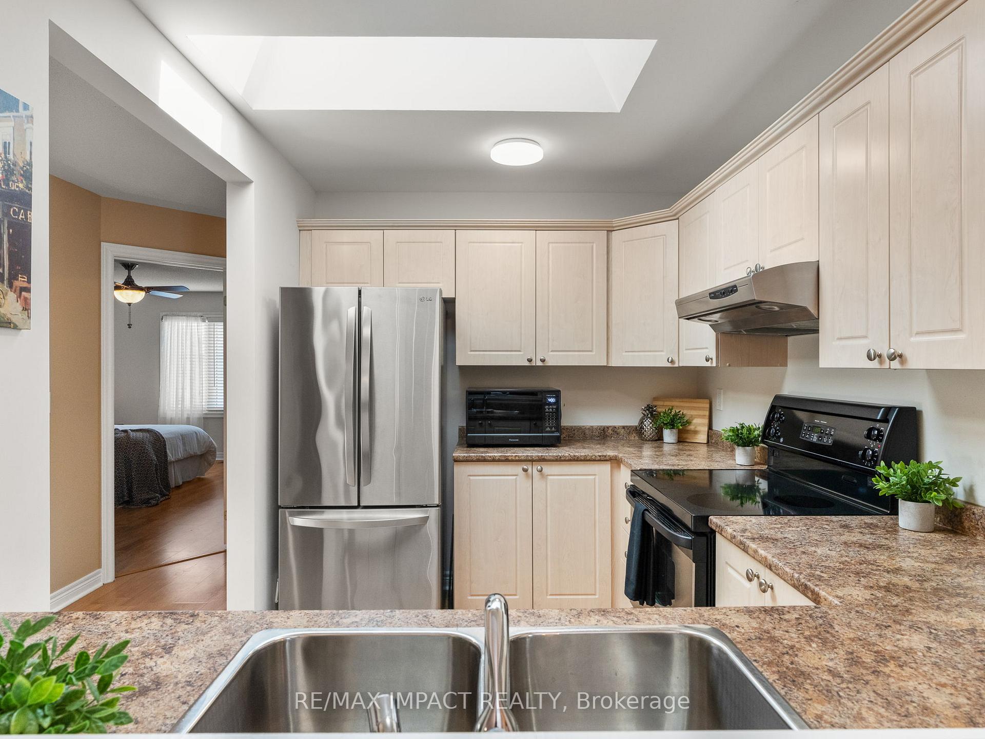 Photo 15 of 244 Ruttan Terrace, Cobourg — HOMEH
