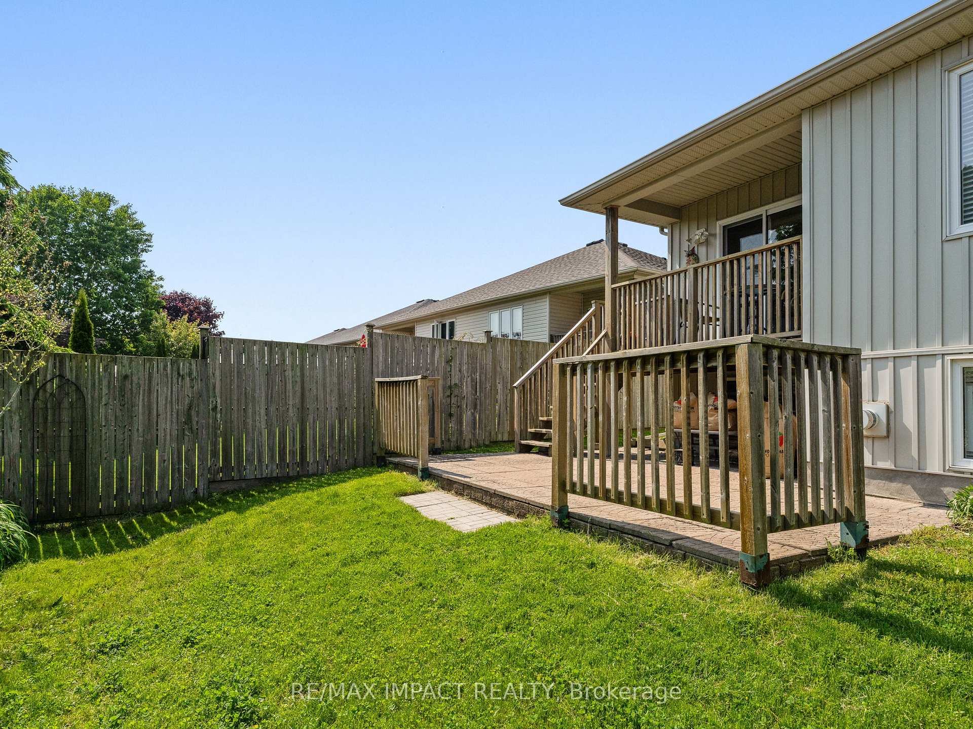 Photo 33 of 244 Ruttan Terrace, Cobourg — HOMEH