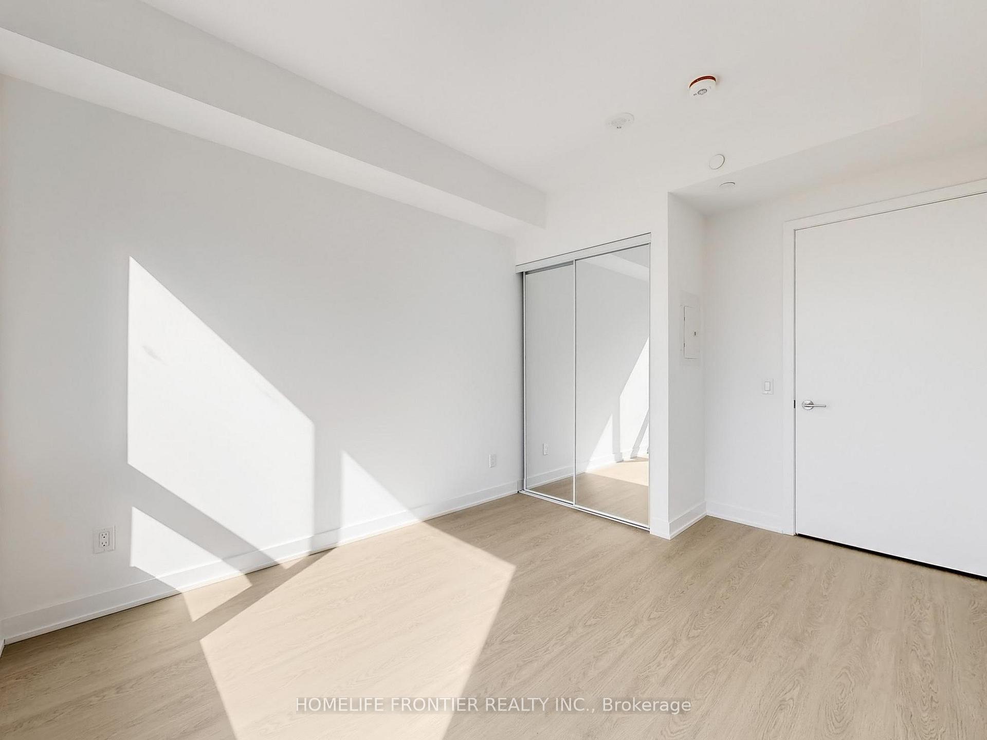 Photo 14 of Unit 802, 8188 Yonge Street, Vaughan, Uplands — HOMEH