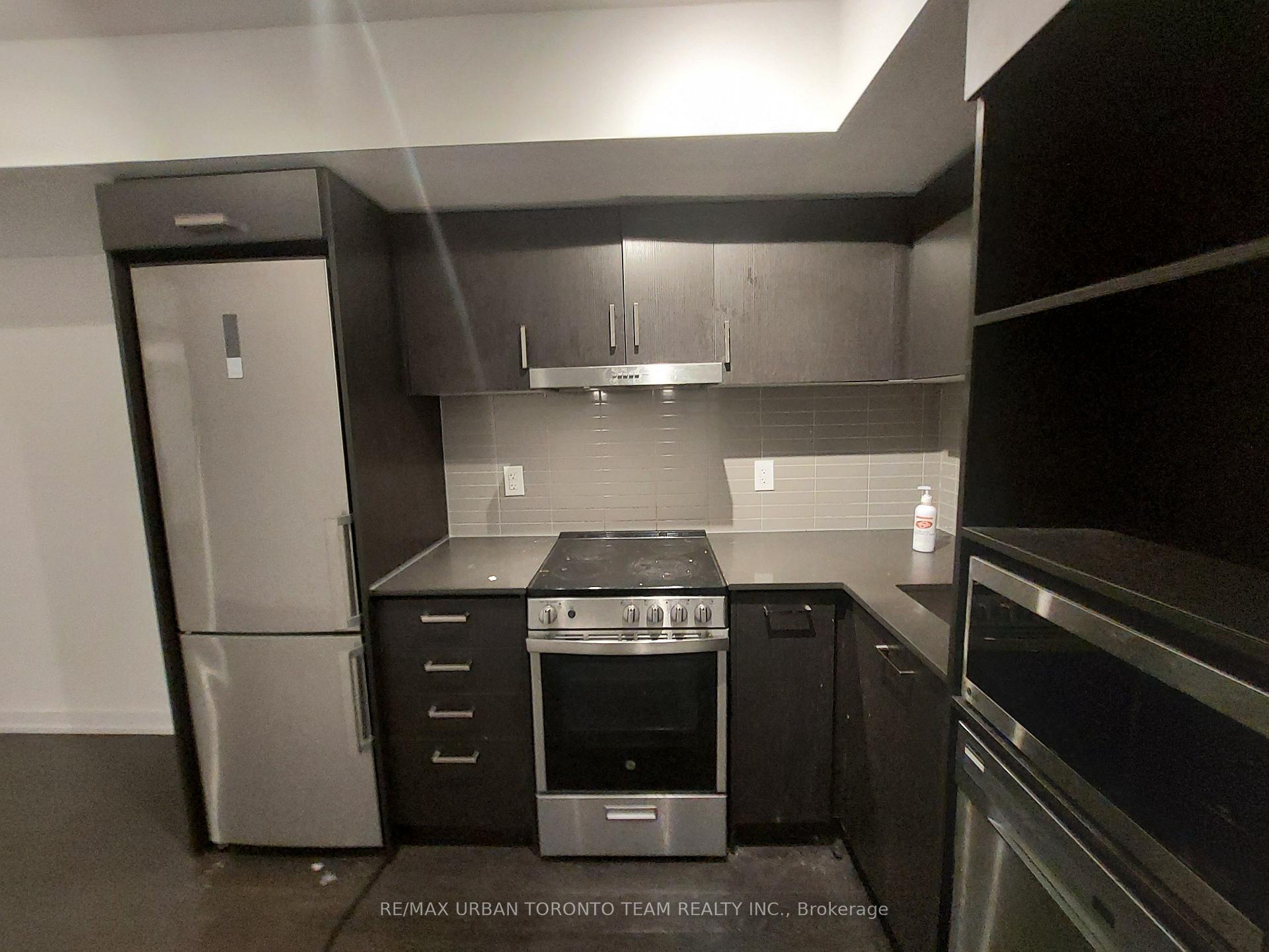 Photo 5 of Unit 2205, 219 Dundas Street E, Toronto, Waterfront Communities — HOMEH