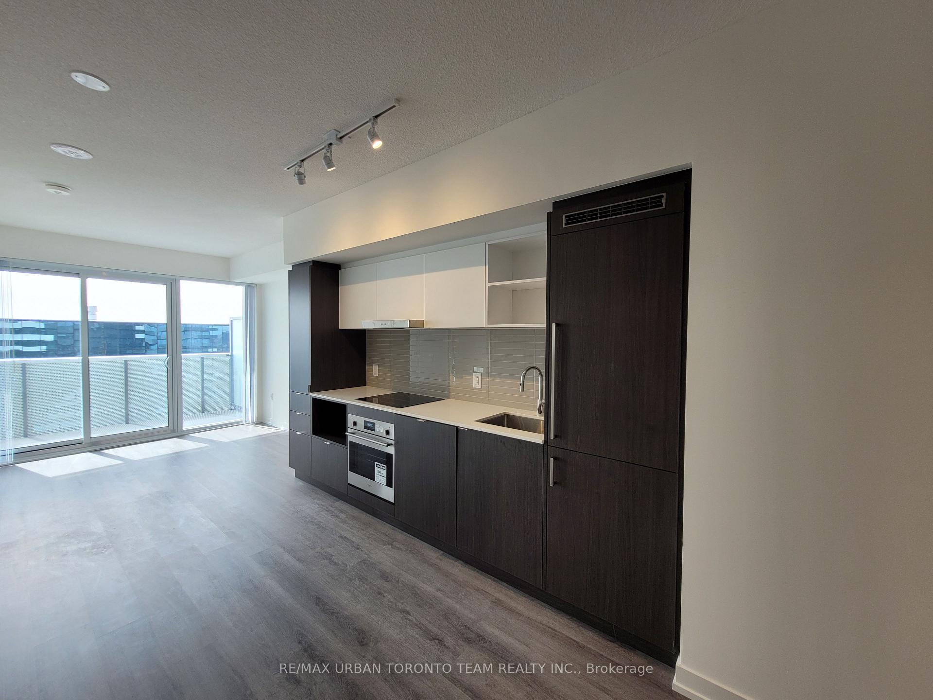 Photo 3 of Unit 3309, 138 Downes Street, Toronto, Waterfront Communities — HOMEH