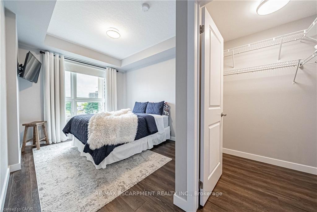 Photo 17 of Unit 321, 35 Southshore Crescent, Hamilton, Stoney Creek — HOMEH