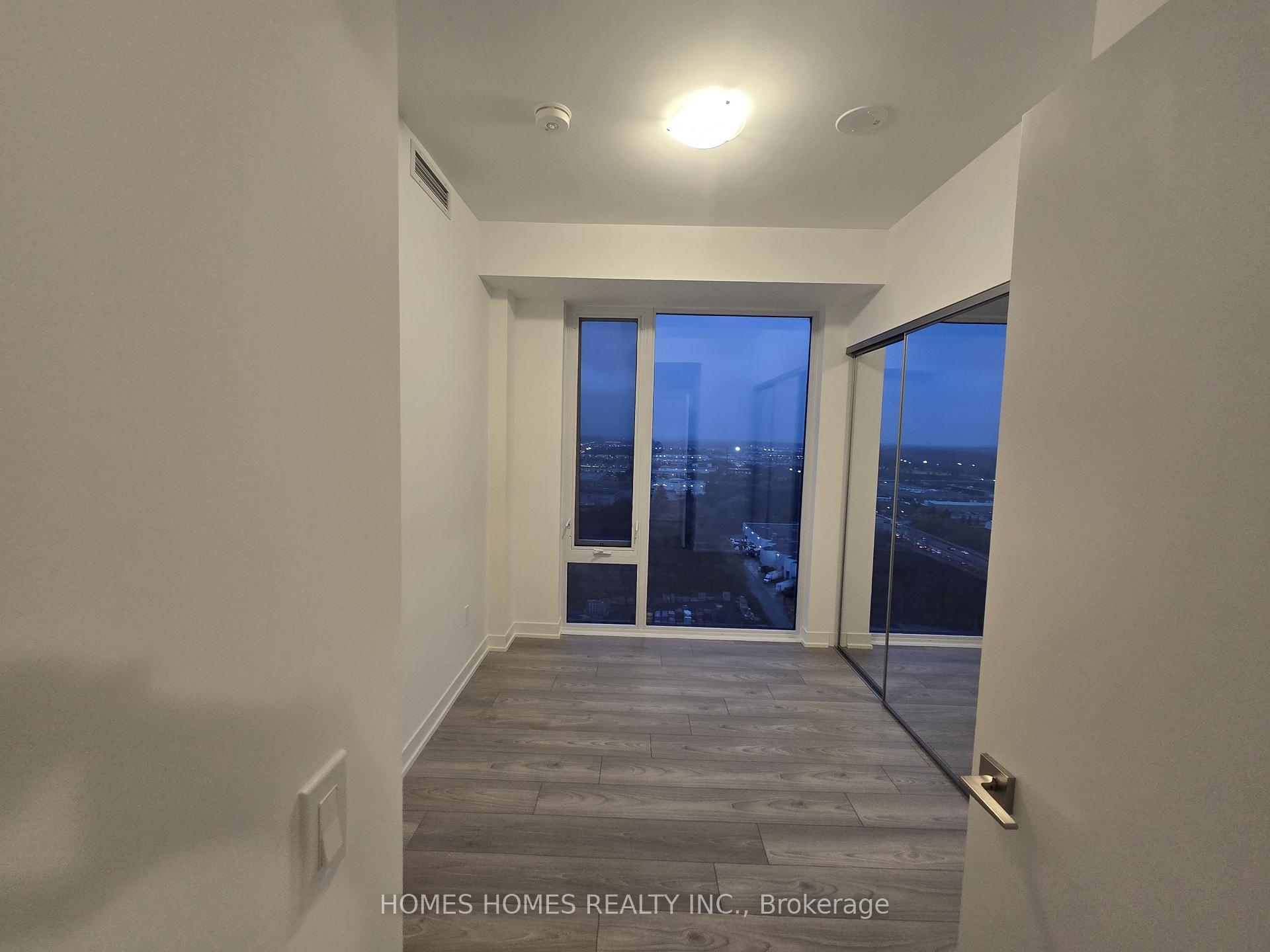 Photo 8 of Unit 2105, 474 Caldari Road, Vaughan, Concord — HOMEH