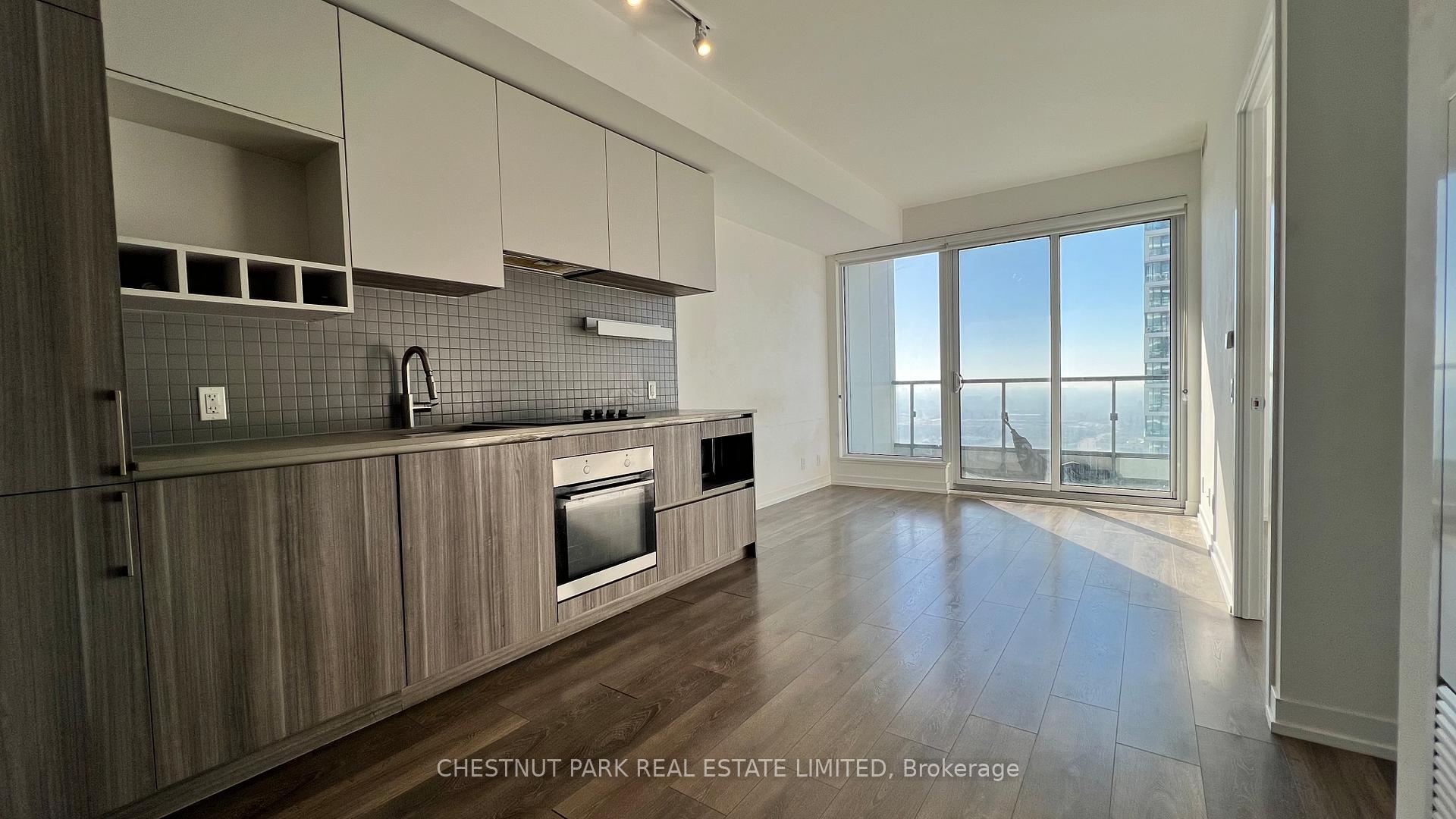 Front of Unit 5508, 898 Portage Parkway