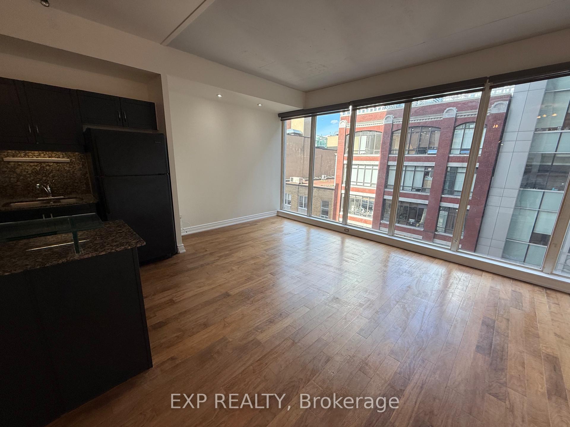 Photo 5 of Unit 602, 220 Victoria Street, Toronto, Church-Yonge Corridor — HOMEH