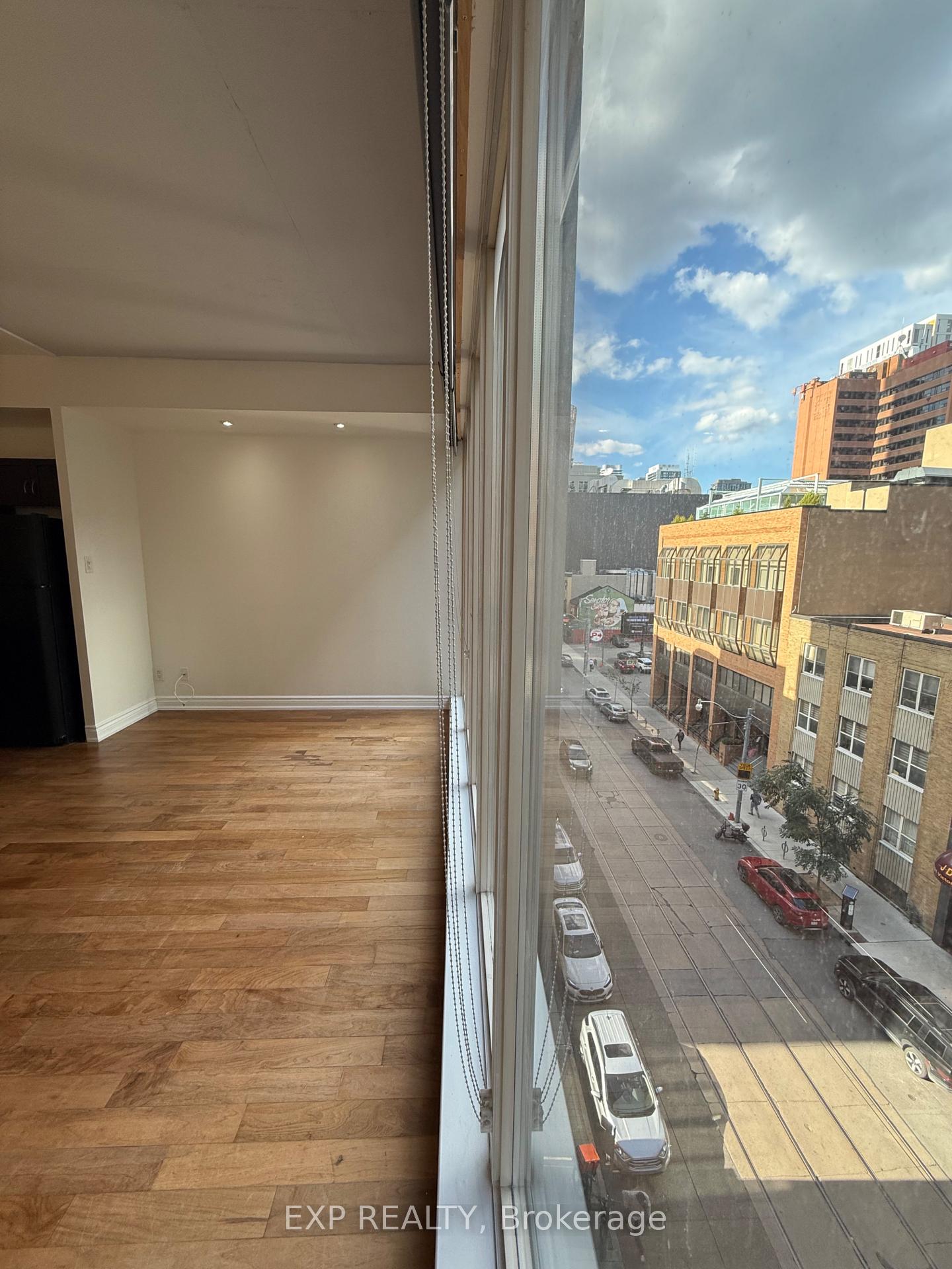 Photo 16 of Unit 602, 220 Victoria Street, Toronto, Church-Yonge Corridor — HOMEH