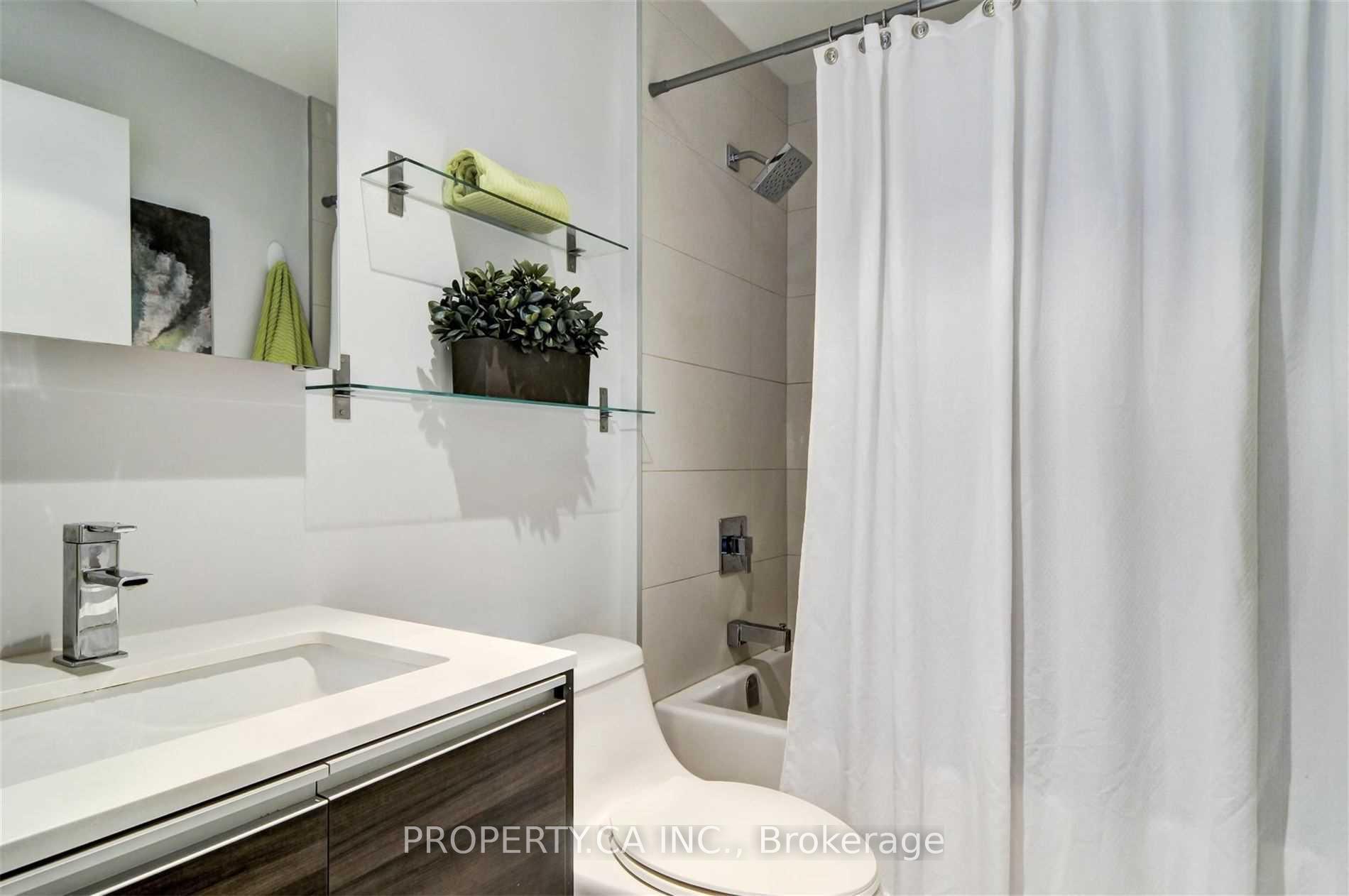 Photo 7 of Unit 1020, 1190 Dundas Street E, Toronto, South Riverdale — HOMEH