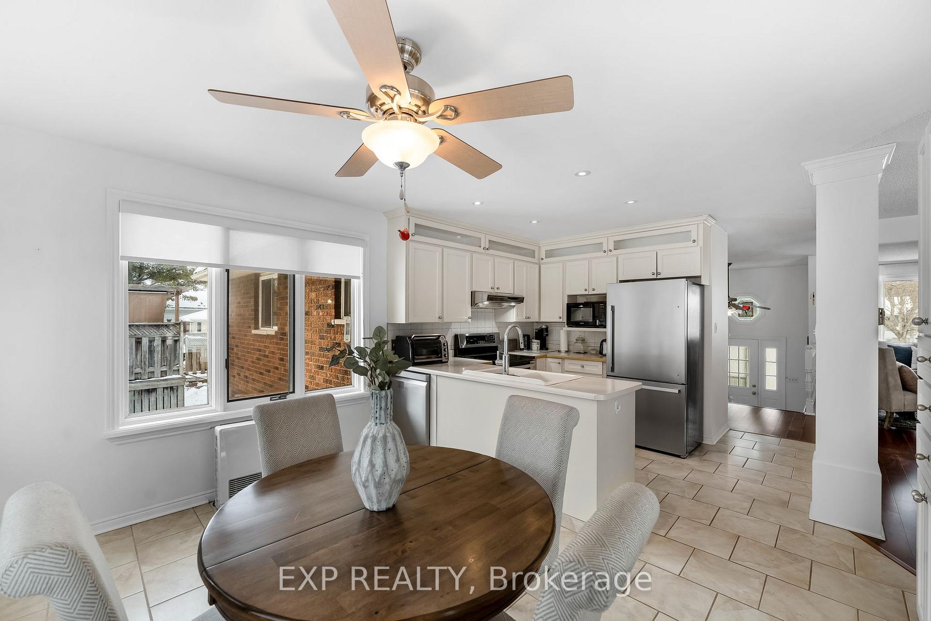 Photo 17 of 34 Butler Street W, Brighton — HOMEH