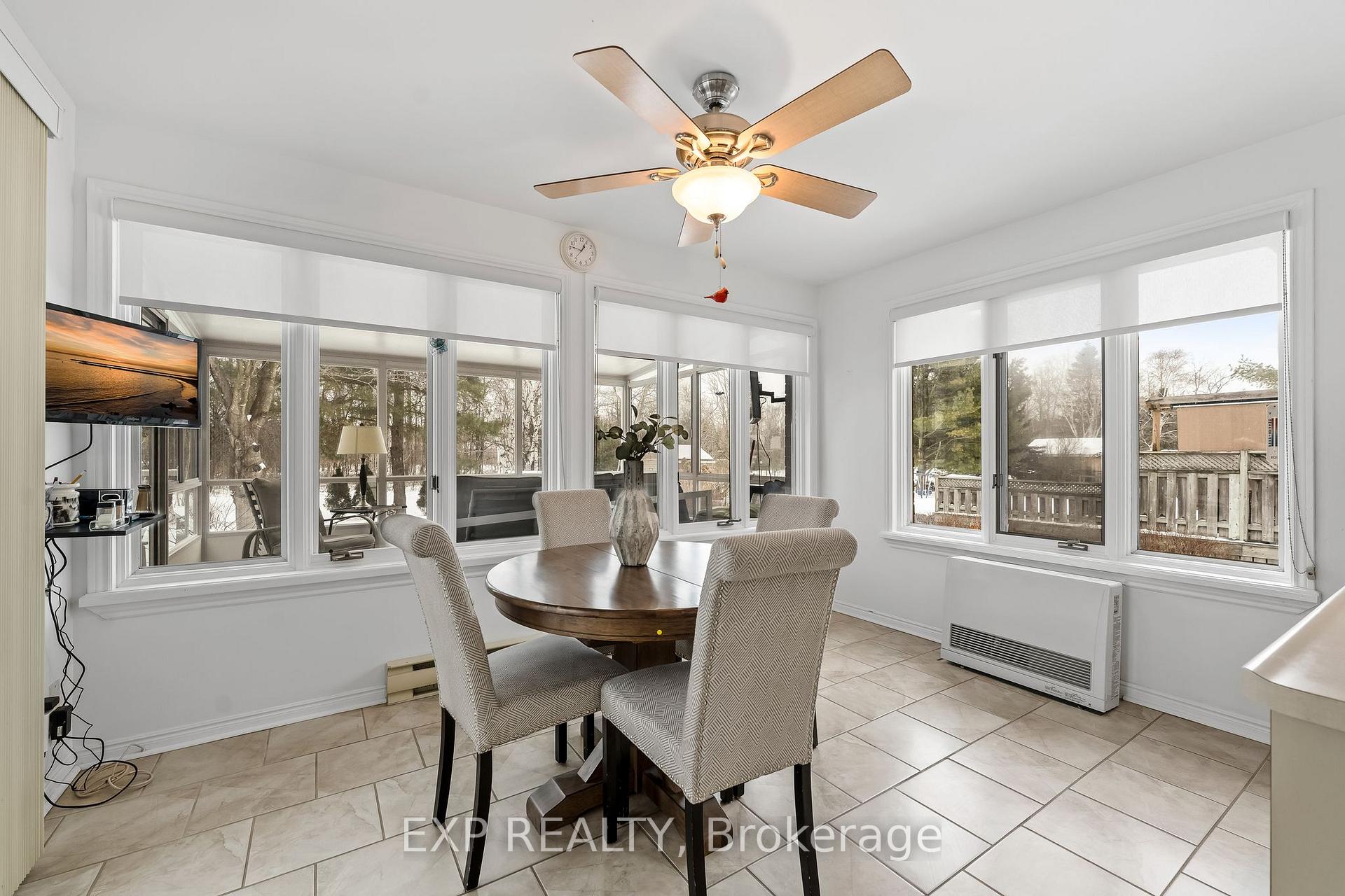 Photo 18 of 34 Butler Street W, Brighton — HOMEH