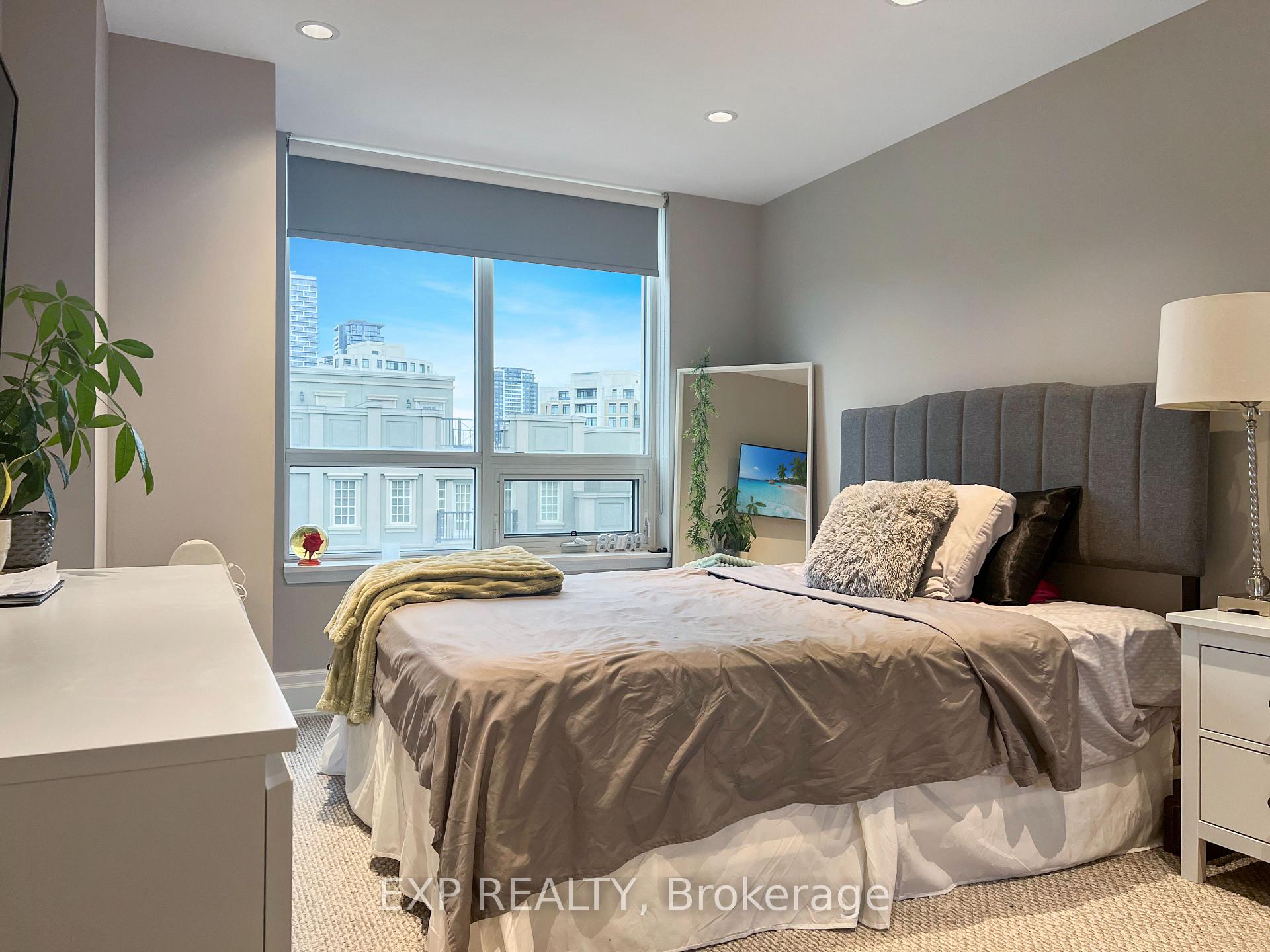 Photo 9 of Unit 421, 39 Upper Duke Crescent, Markham, Unionville — HOMEH