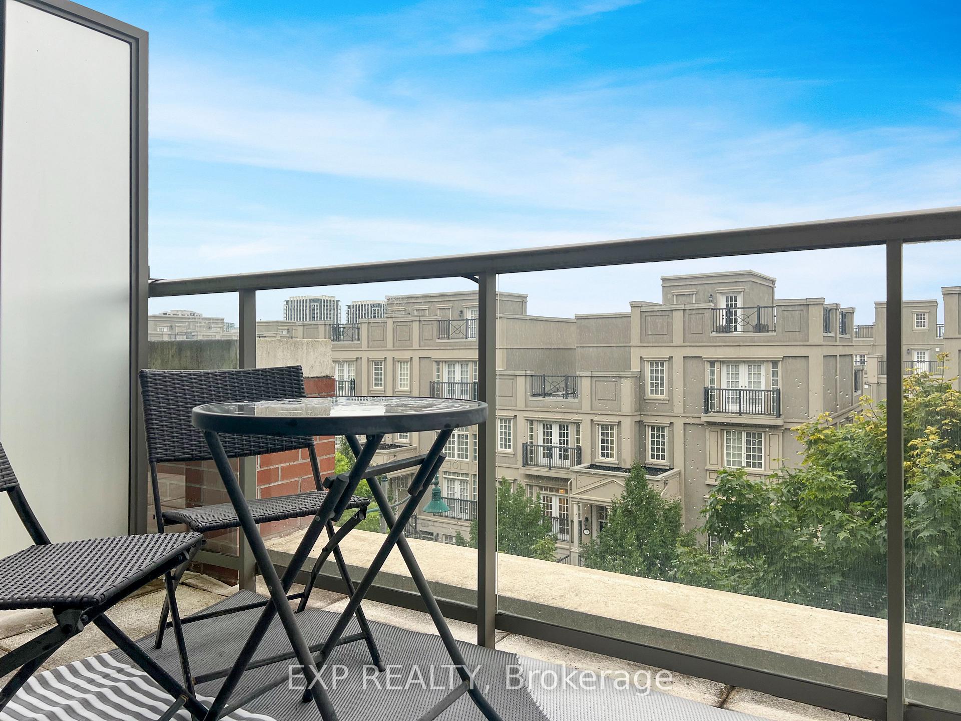 Photo 10 of Unit 421, 39 Upper Duke Crescent, Markham, Unionville — HOMEH