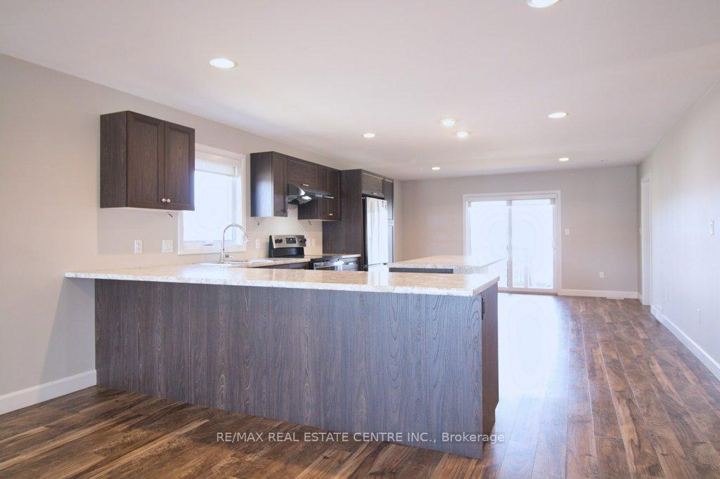 Photo 7 of 234 Manning Drive, Chatham-Kent, Chatham — HOMEH