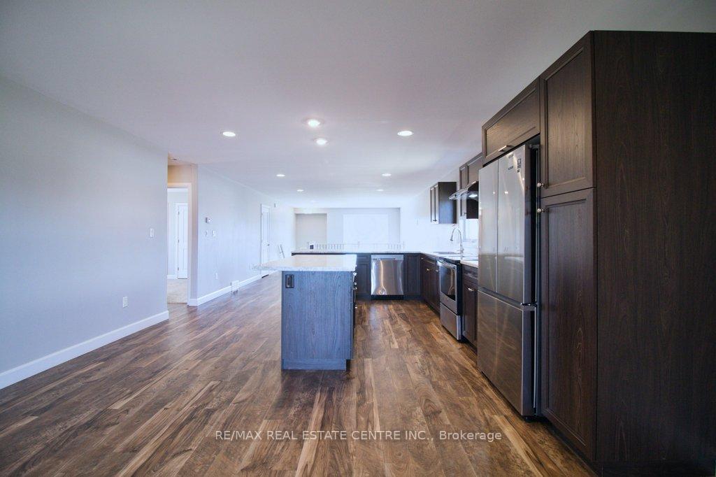 Photo 11 of 234 Manning Drive, Chatham-Kent, Chatham — HOMEH