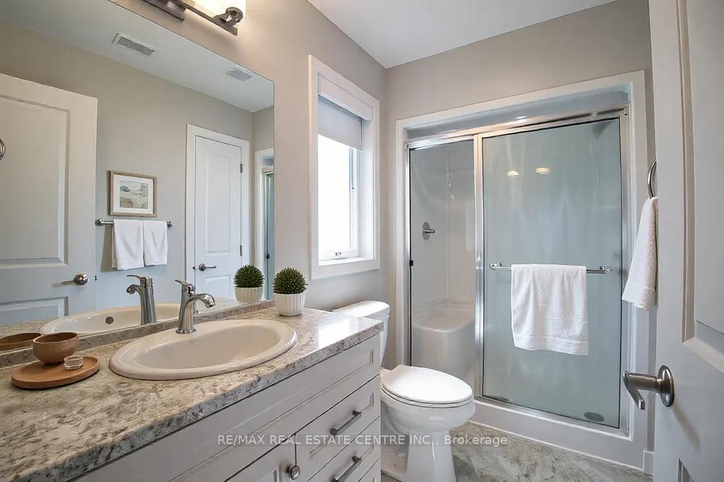 Photo 18 of 234 Manning Drive, Chatham-Kent, Chatham — HOMEH
