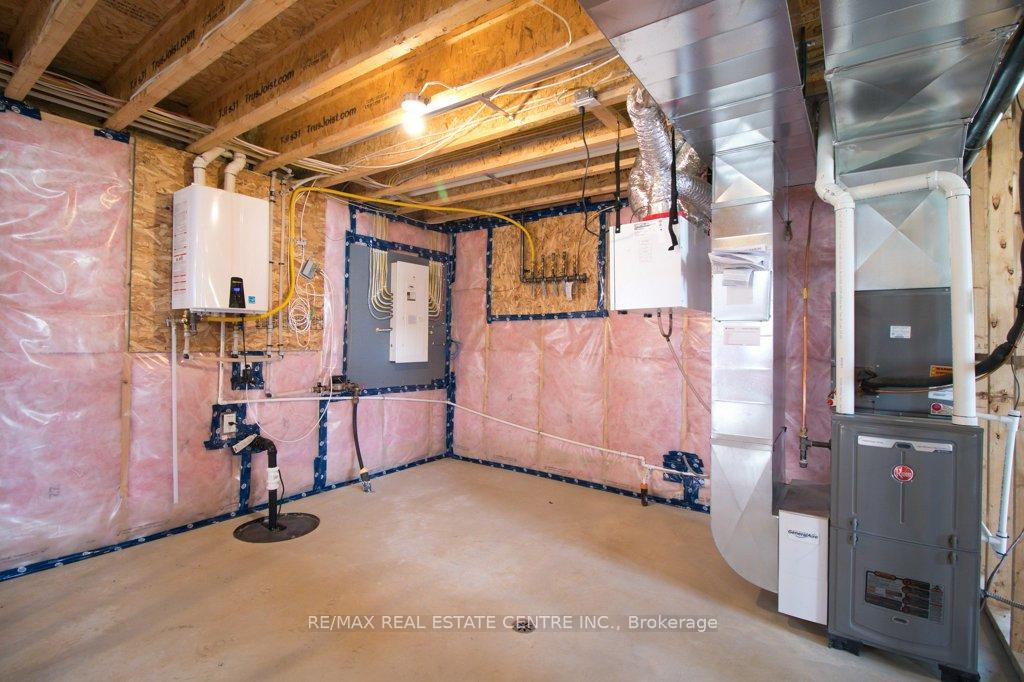 Photo 29 of 234 Manning Drive, Chatham-Kent, Chatham — HOMEH