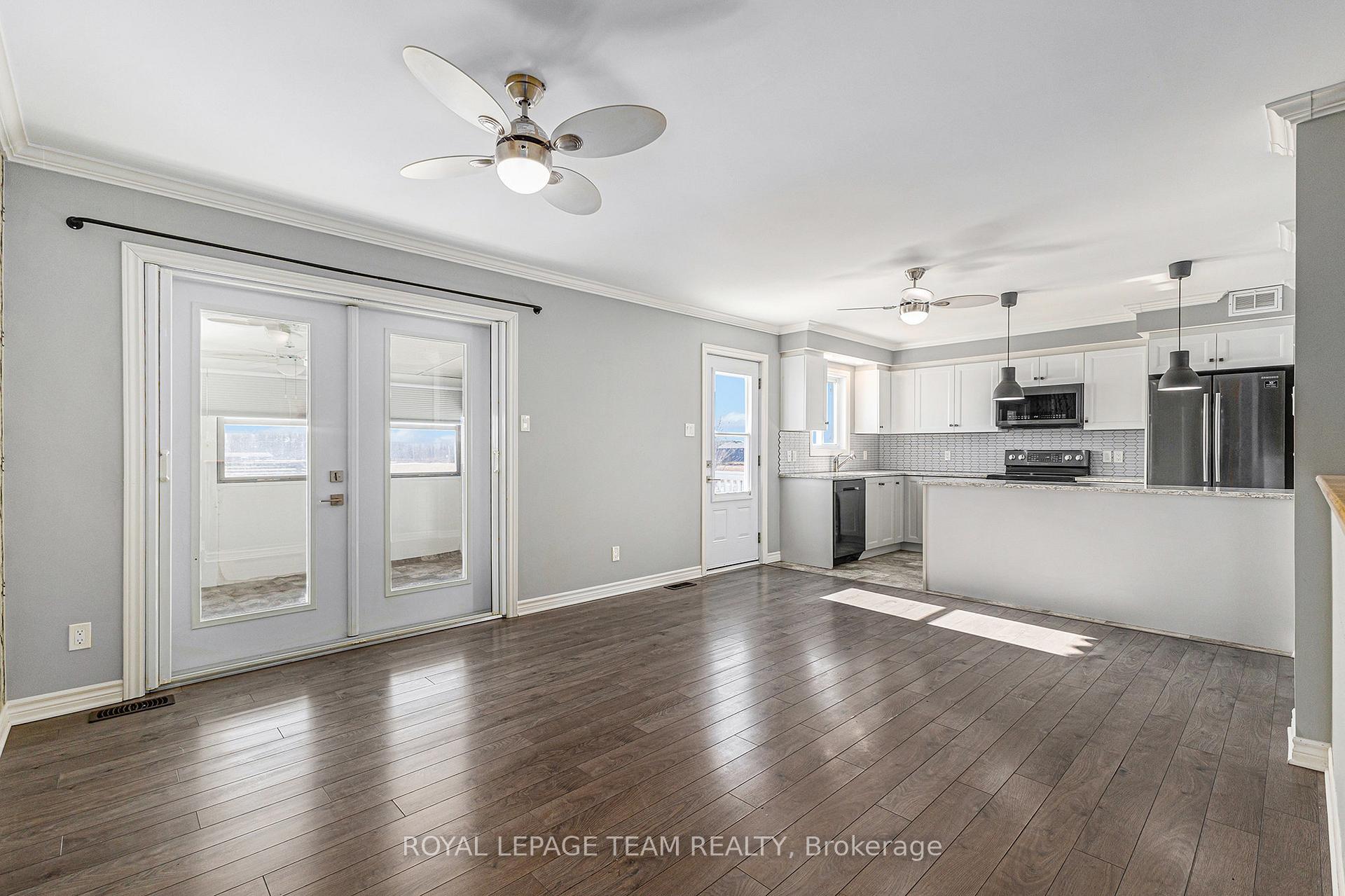 Photo 8 of 2833 Dunrobin Road, Ottawa, Dunrobin — HOMEH