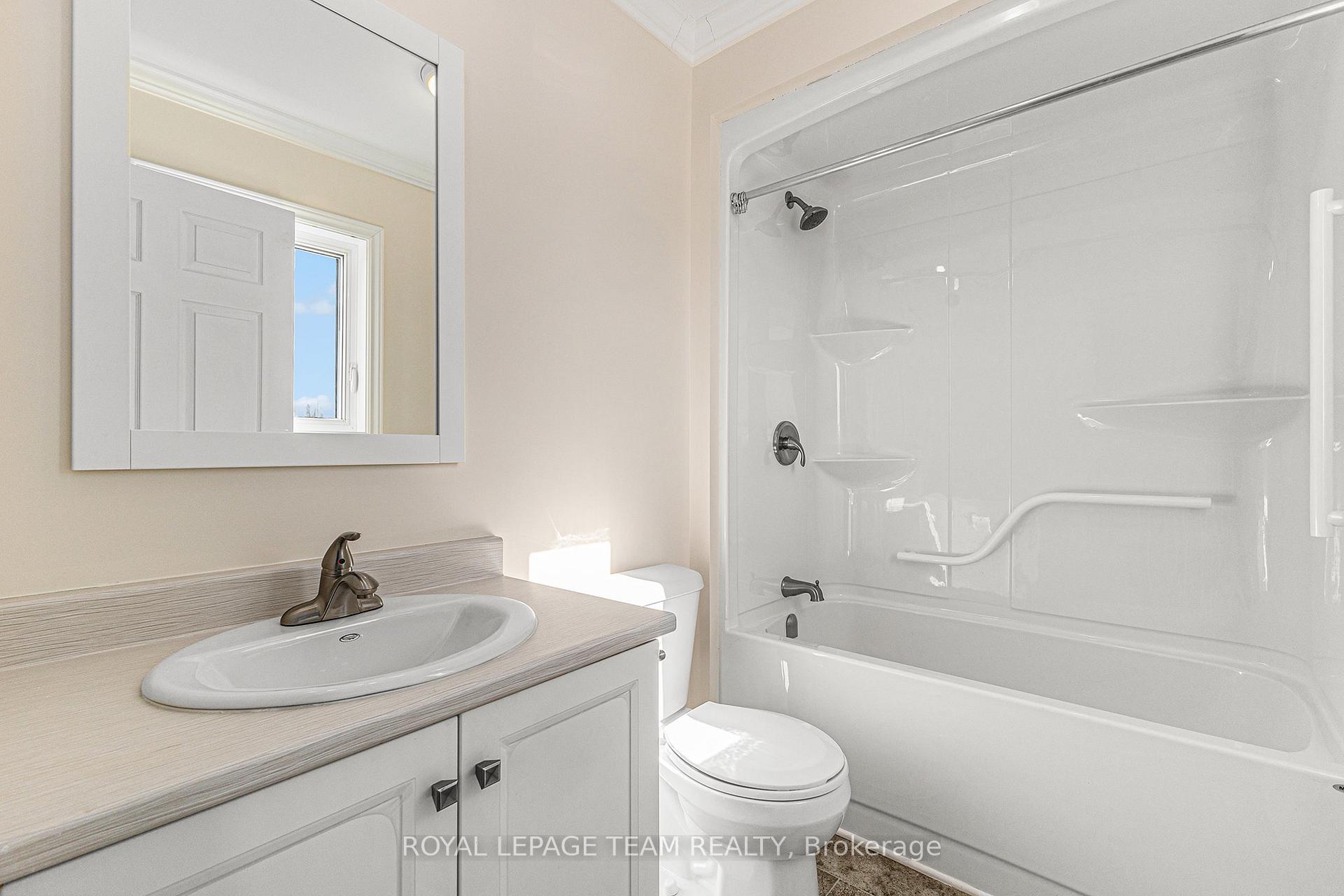 Photo 19 of 2833 Dunrobin Road, Ottawa, Dunrobin — HOMEH