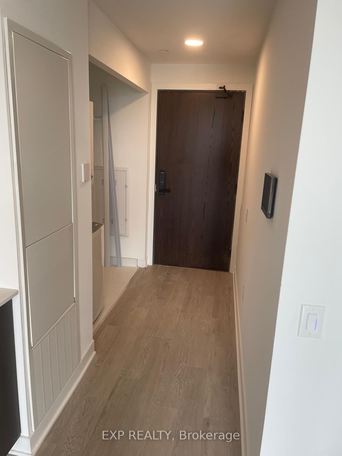 Photo 4 of Unit 1519, 2782 Barton Street E, Hamilton, Riverdale — HOMEH