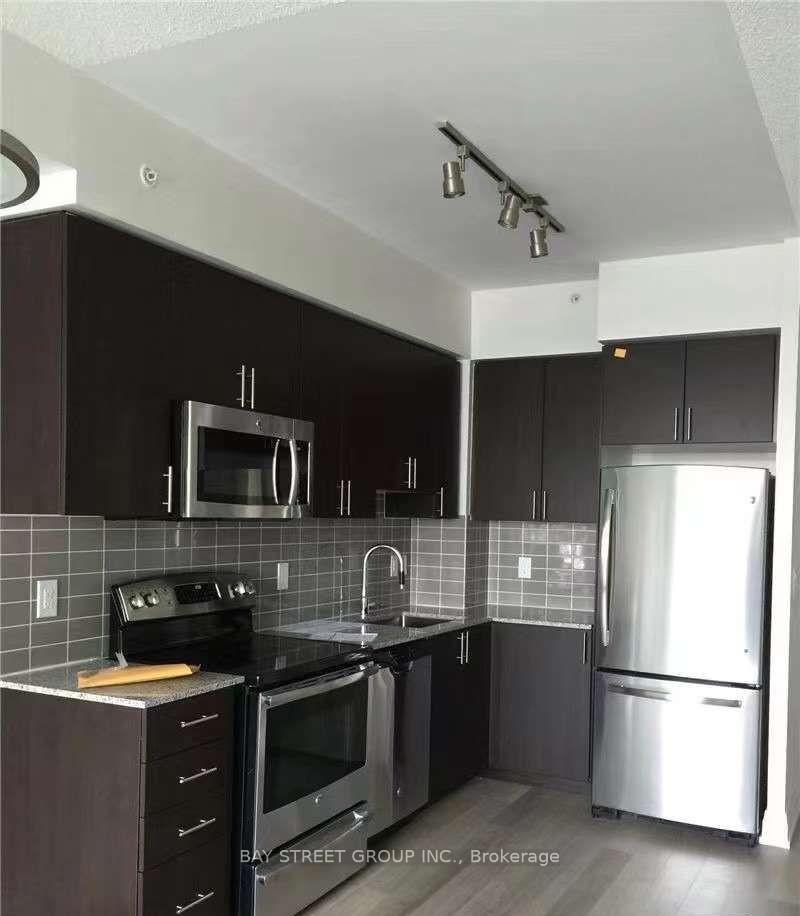 Photo 2 of Unit 2210, 7165 Yonge Street, Markham, Thornhill — HOMEH