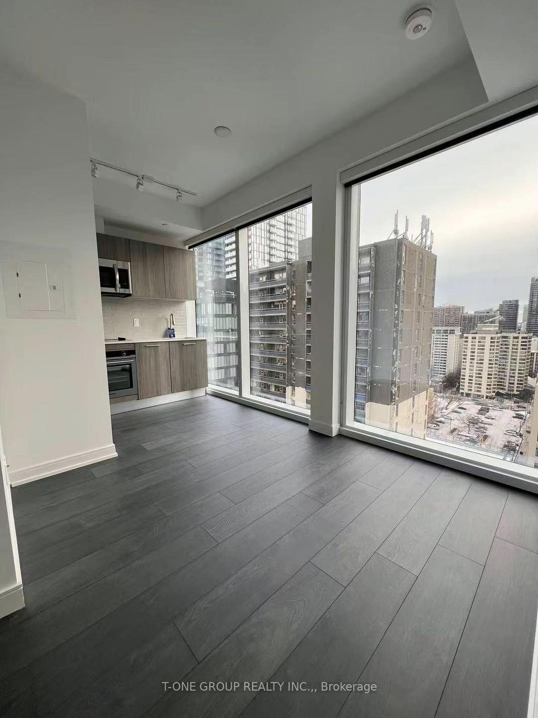 Photo 2 of Unit 1508, 3 Gloucester Street, Toronto, Church-Yonge Corridor — HOMEH