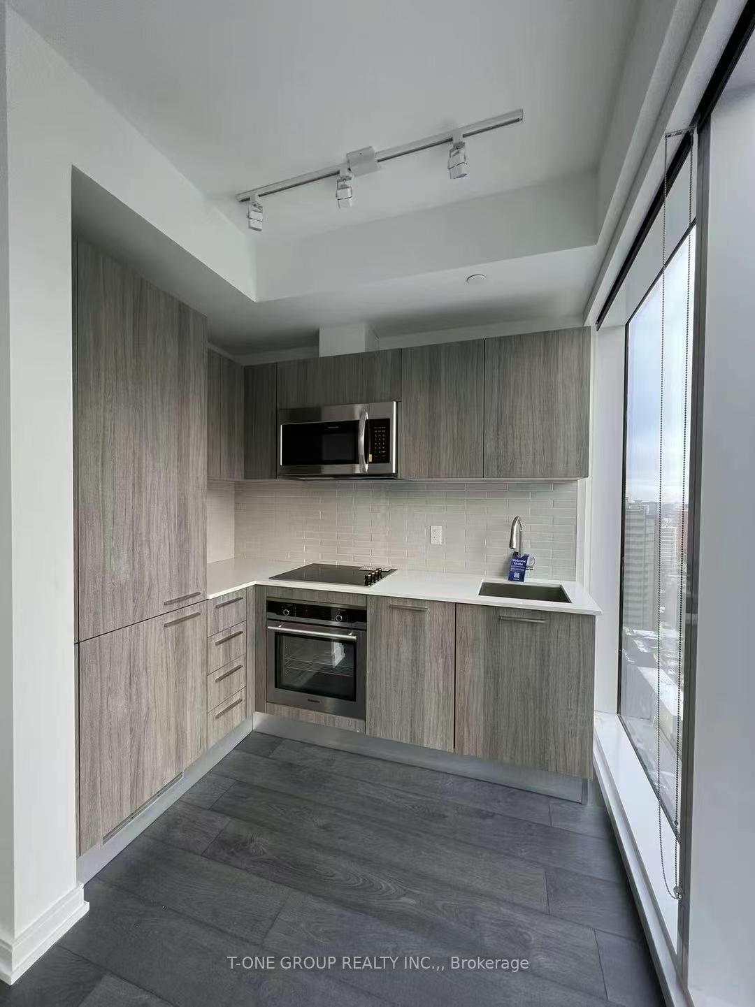 Photo 5 of Unit 1508, 3 Gloucester Street, Toronto, Church-Yonge Corridor — HOMEH
