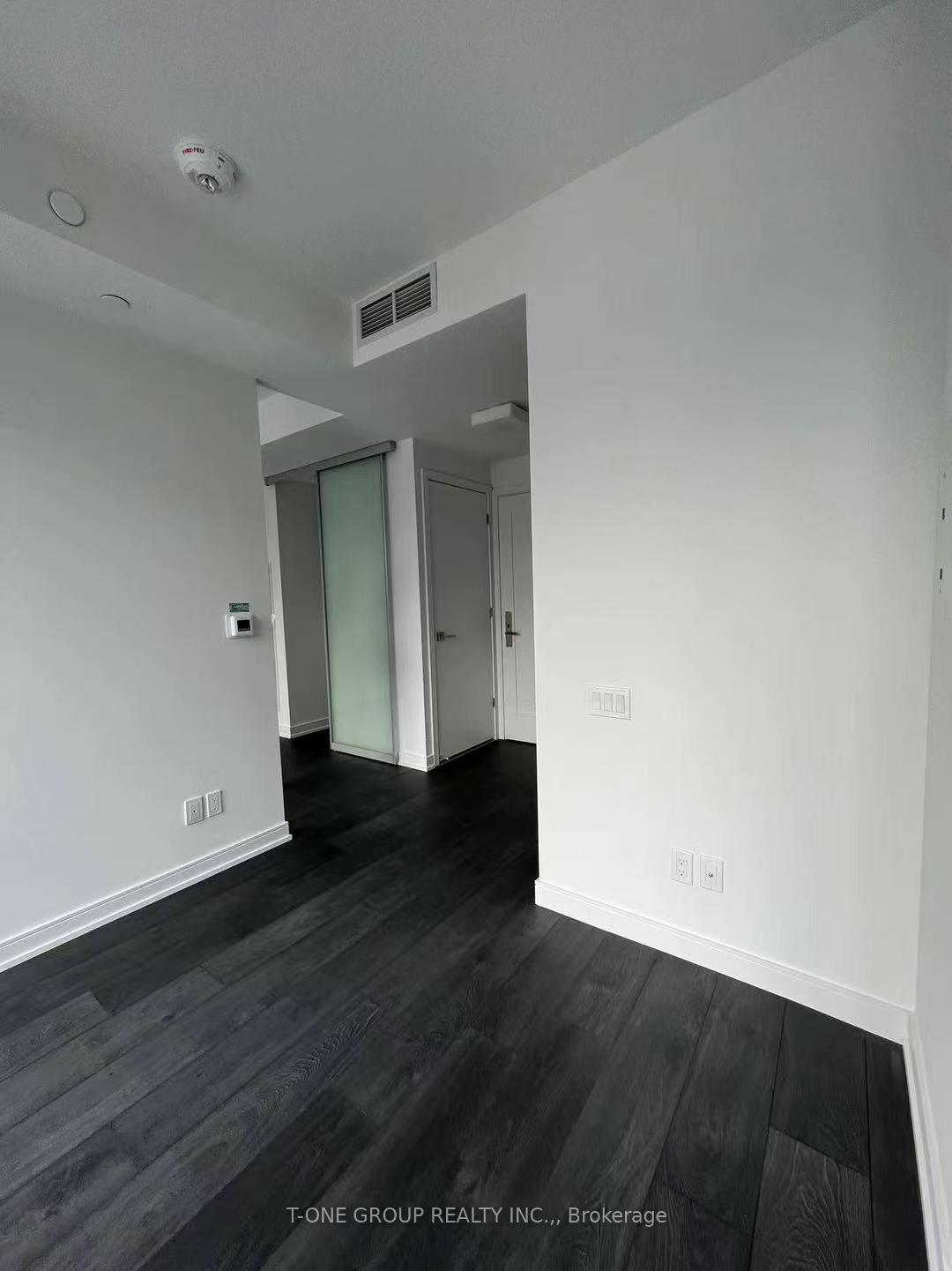 Photo 8 of Unit 1508, 3 Gloucester Street, Toronto, Church-Yonge Corridor — HOMEH