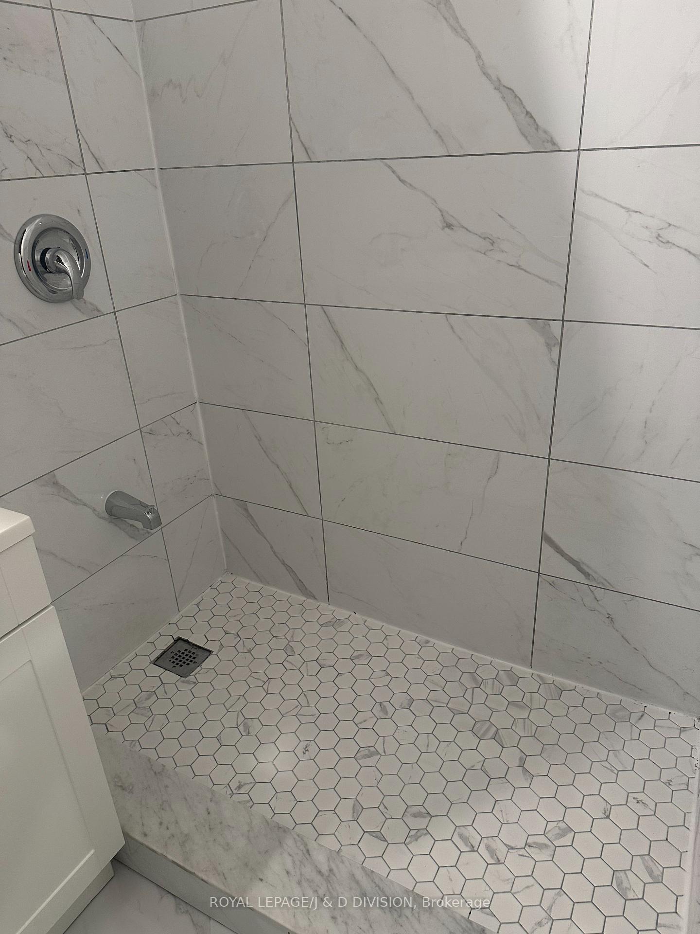 Photo 10 of Unit 301, 325 Sammon Avenue, Toronto, Danforth Village-East York — HOMEH