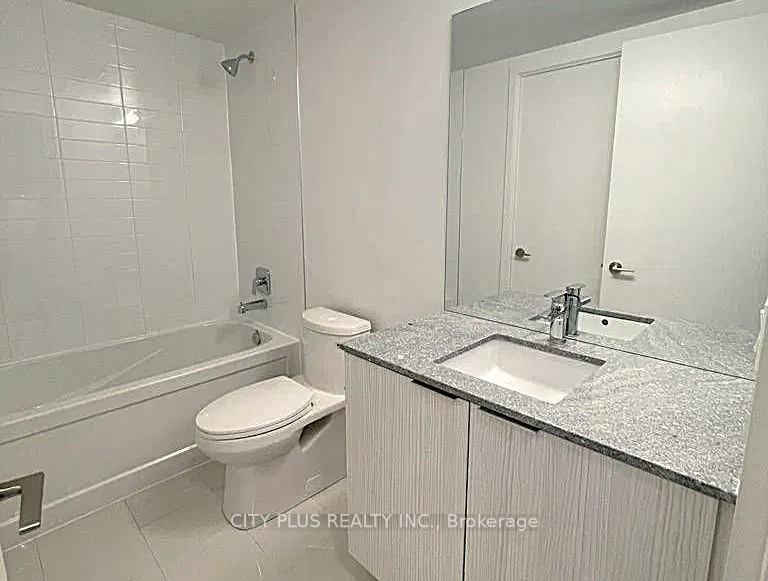 Photo 9 of Unit 312, 158 Front Street E, Toronto, Moss Park — HOMEH