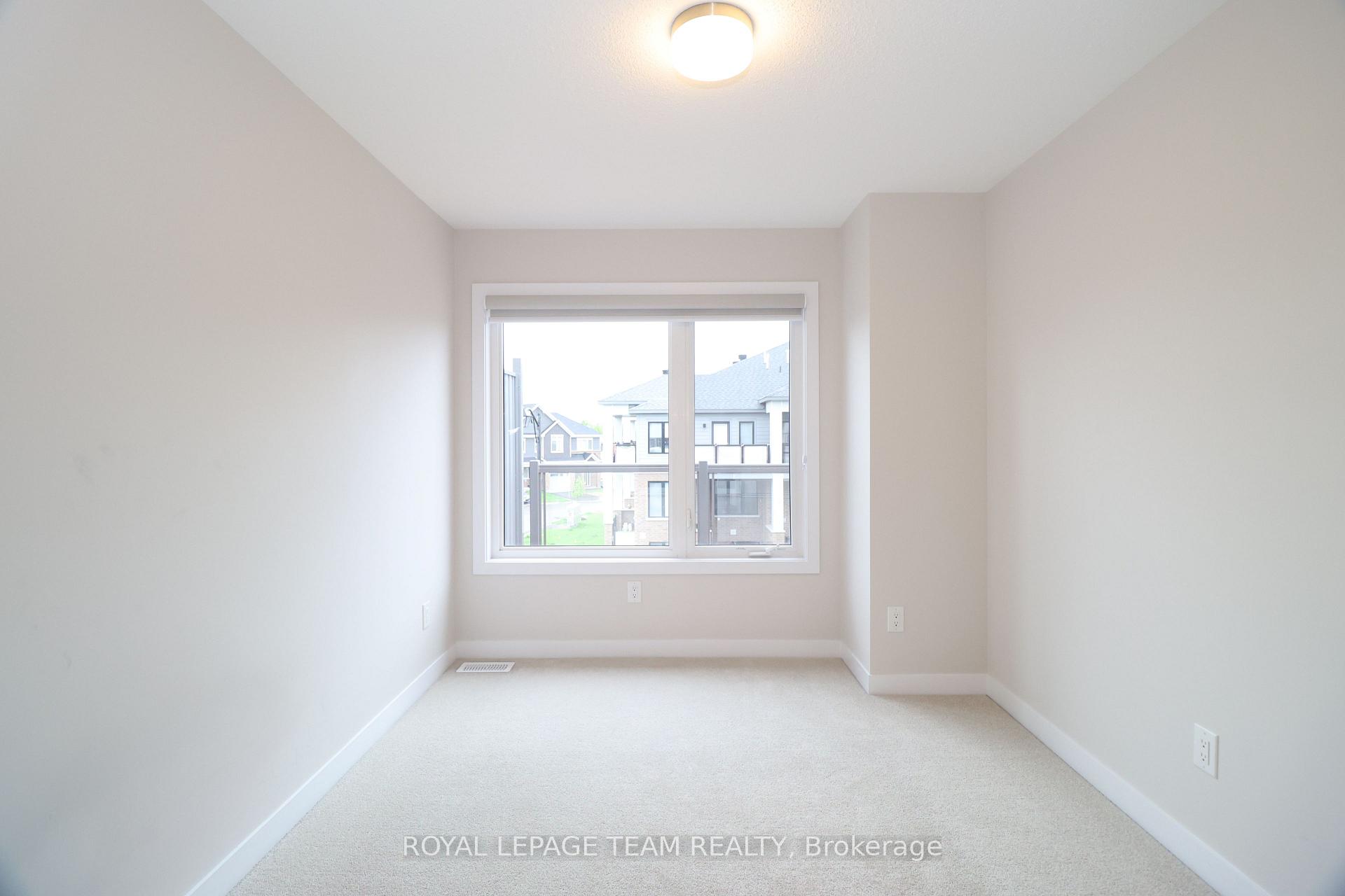 Photo 14 of 237 Speckled Alder Row, Ottawa, Barrhaven - Half Moon Bay — HOMEH