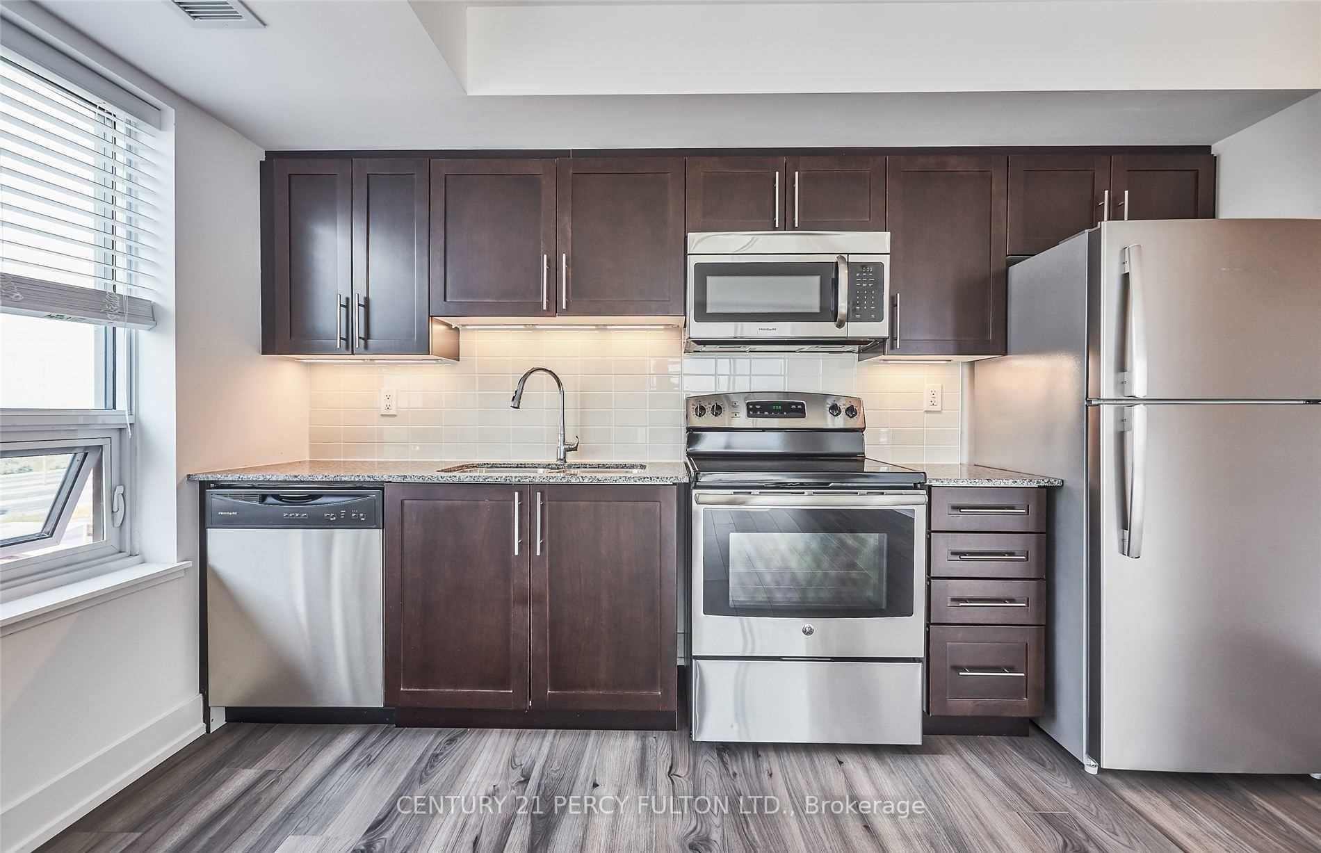 Photo 9 of Unit 709, 1215 Bayly Street, Pickering, Bay Ridges — HOMEH