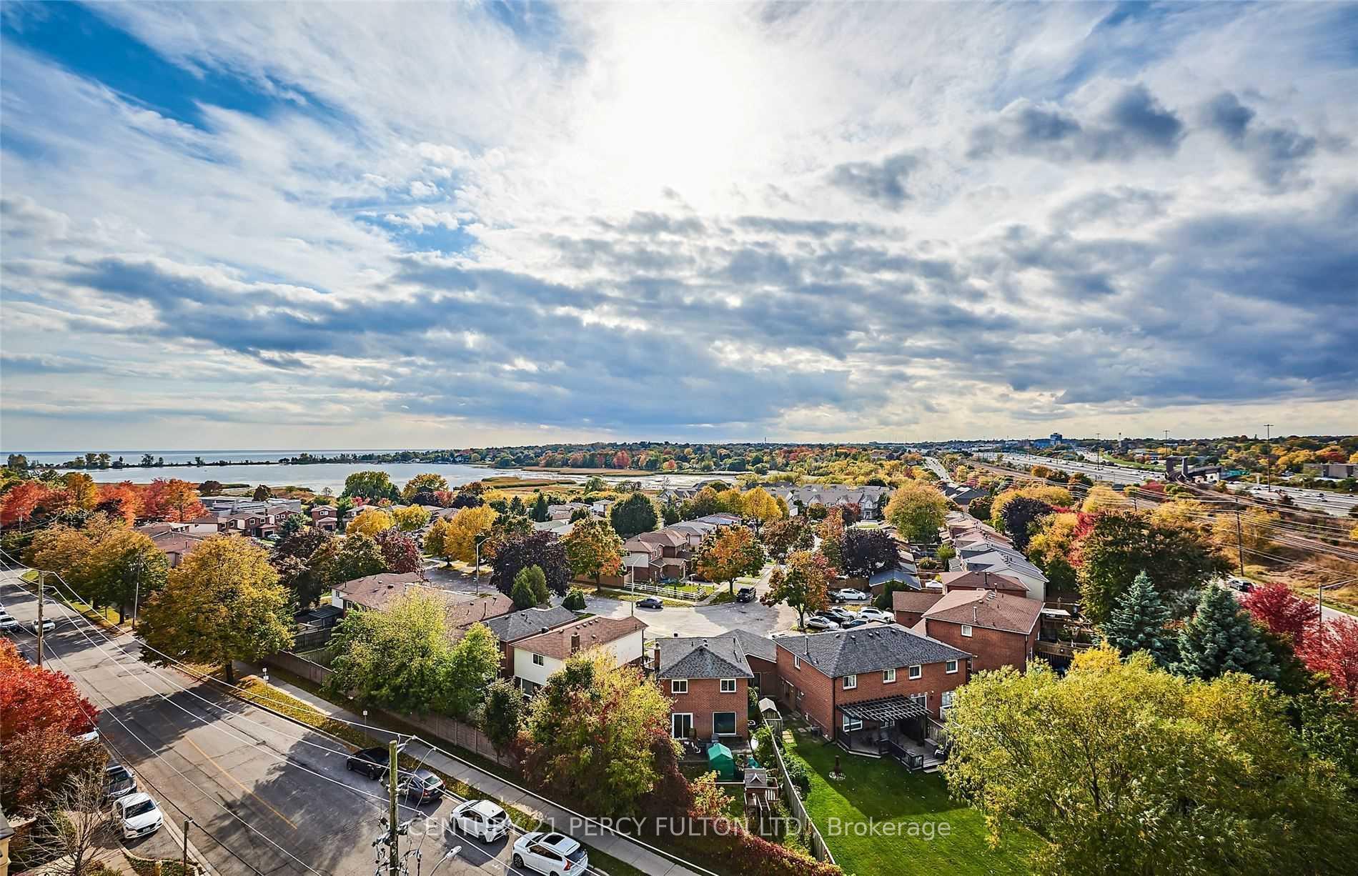 Photo 16 of Unit 709, 1215 Bayly Street, Pickering, Bay Ridges — HOMEH