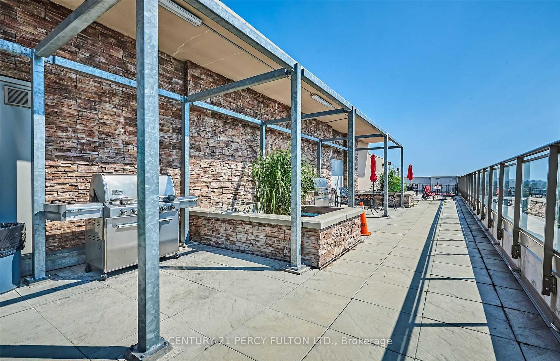 Photo 19 of Unit 709, 1215 Bayly Street, Pickering, Bay Ridges — HOMEH