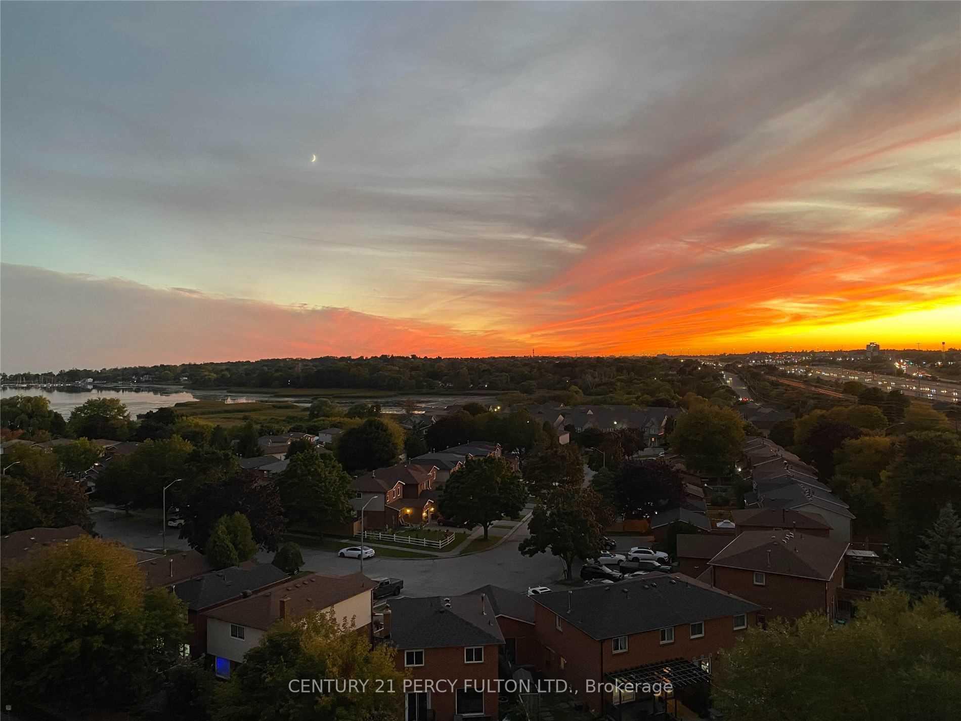 Photo 23 of Unit 709, 1215 Bayly Street, Pickering, Bay Ridges — HOMEH