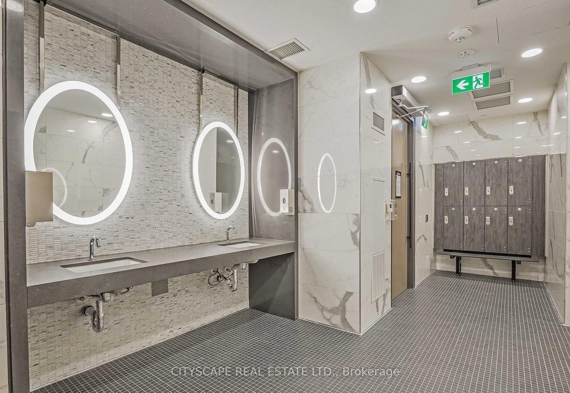 Photo 13 of Unit 813, 1 Edgewater Drive, Toronto, Waterfront Communities — HOMEH