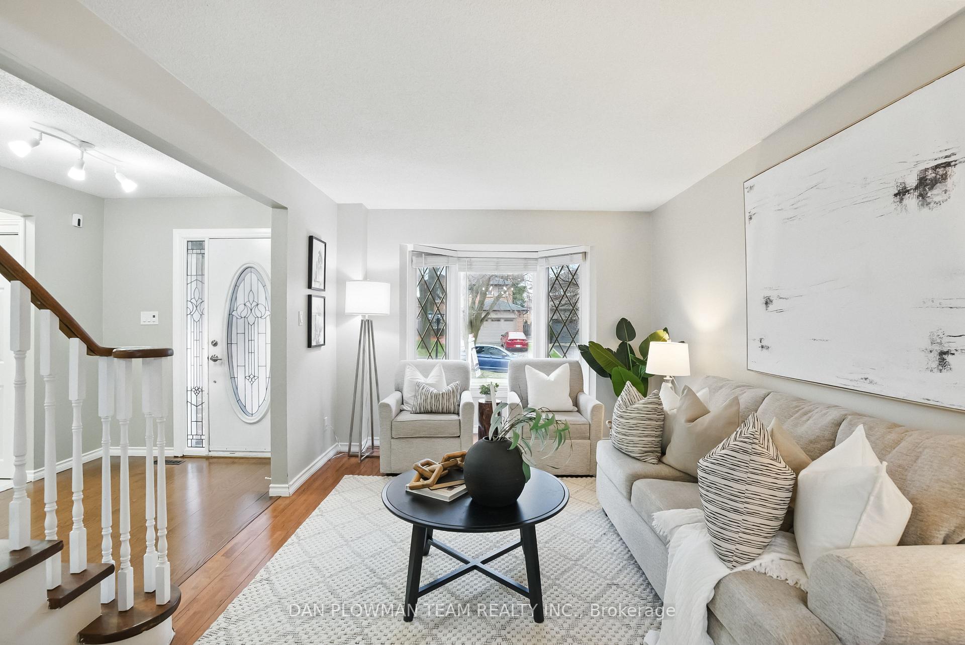 Photo 6 of 20 Harbord Crescent, Ajax, South West — HOMEH