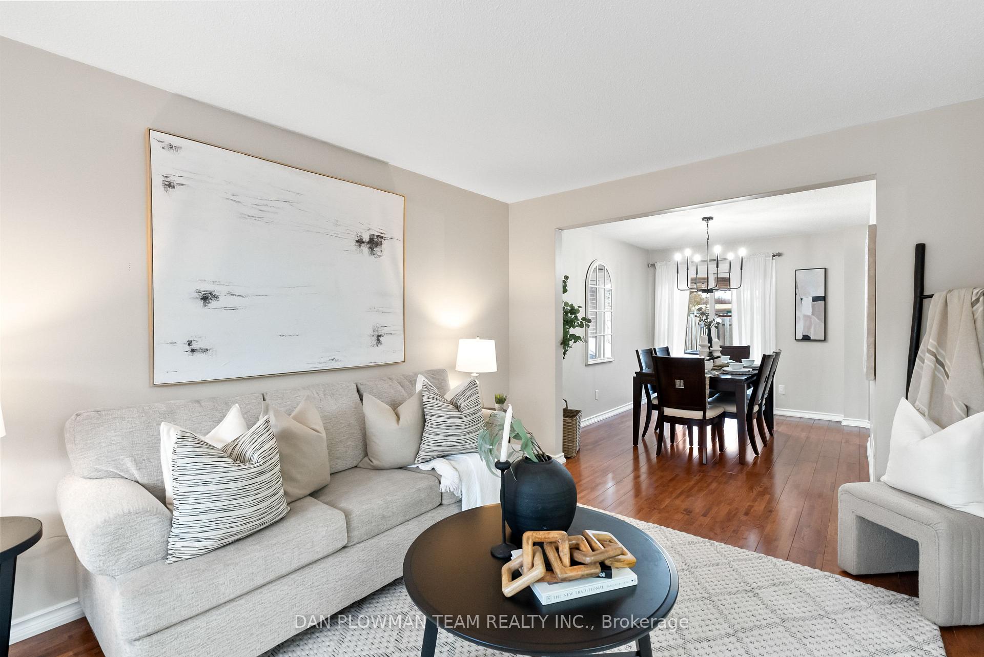 Photo 8 of 20 Harbord Crescent, Ajax, South West — HOMEH