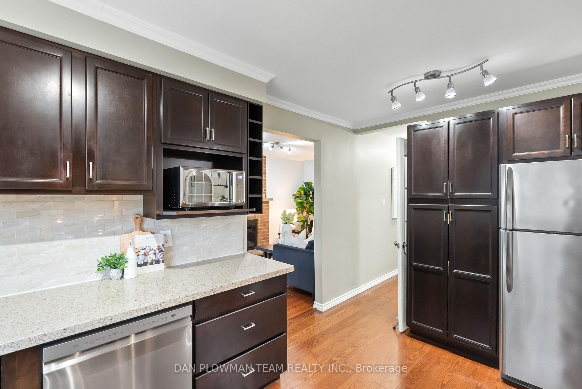 Photo 15 of 20 Harbord Crescent, Ajax, South West — HOMEH