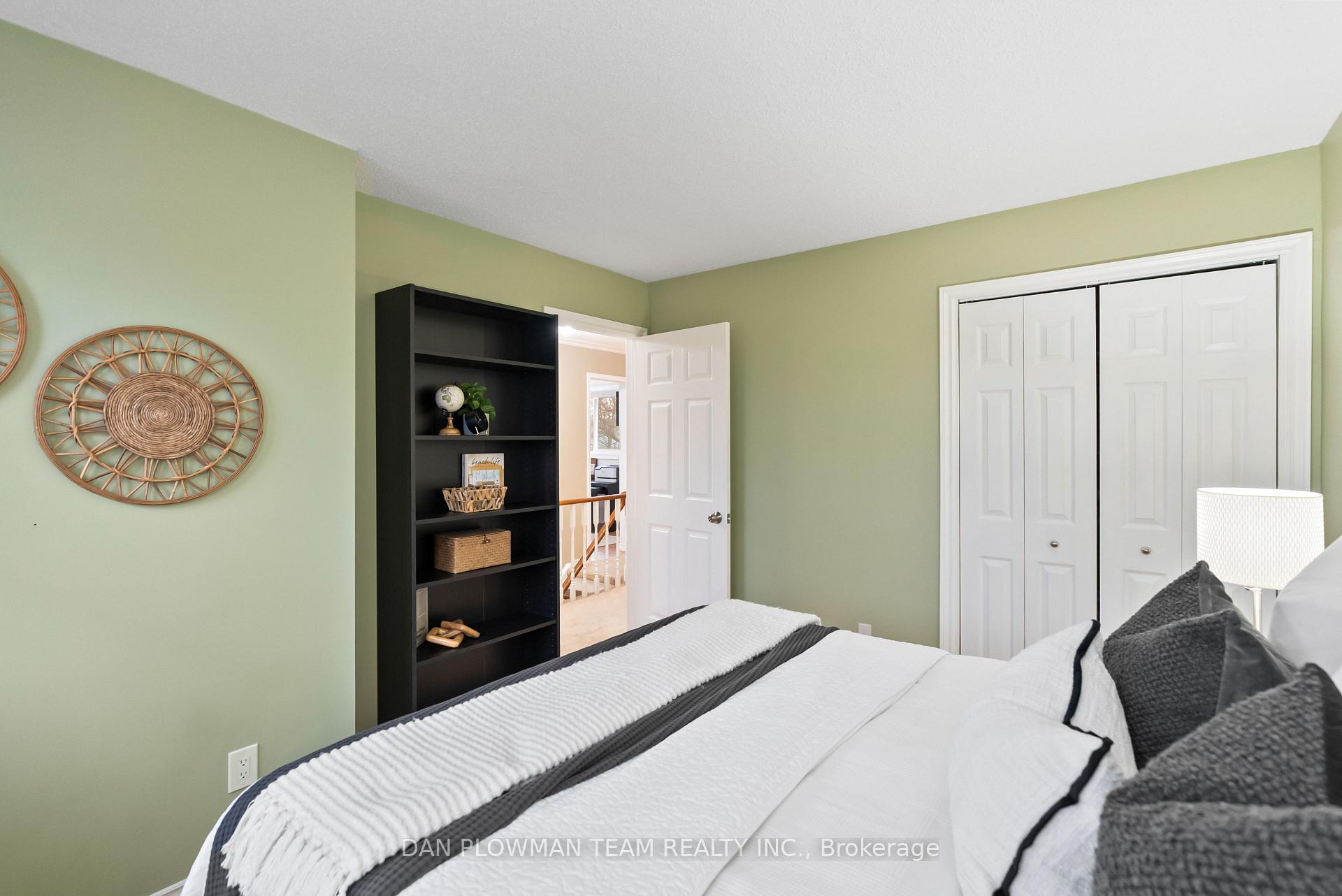 Photo 31 of 20 Harbord Crescent, Ajax, South West — HOMEH