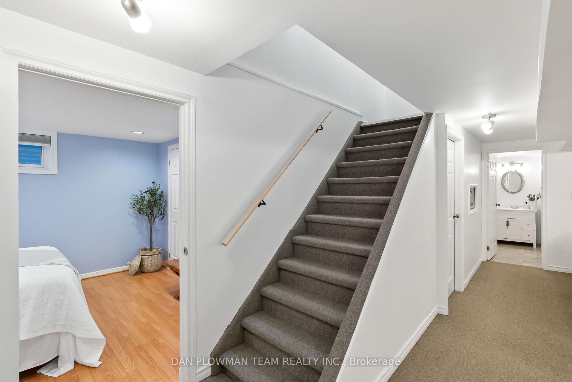 Photo 34 of 20 Harbord Crescent, Ajax, South West — HOMEH
