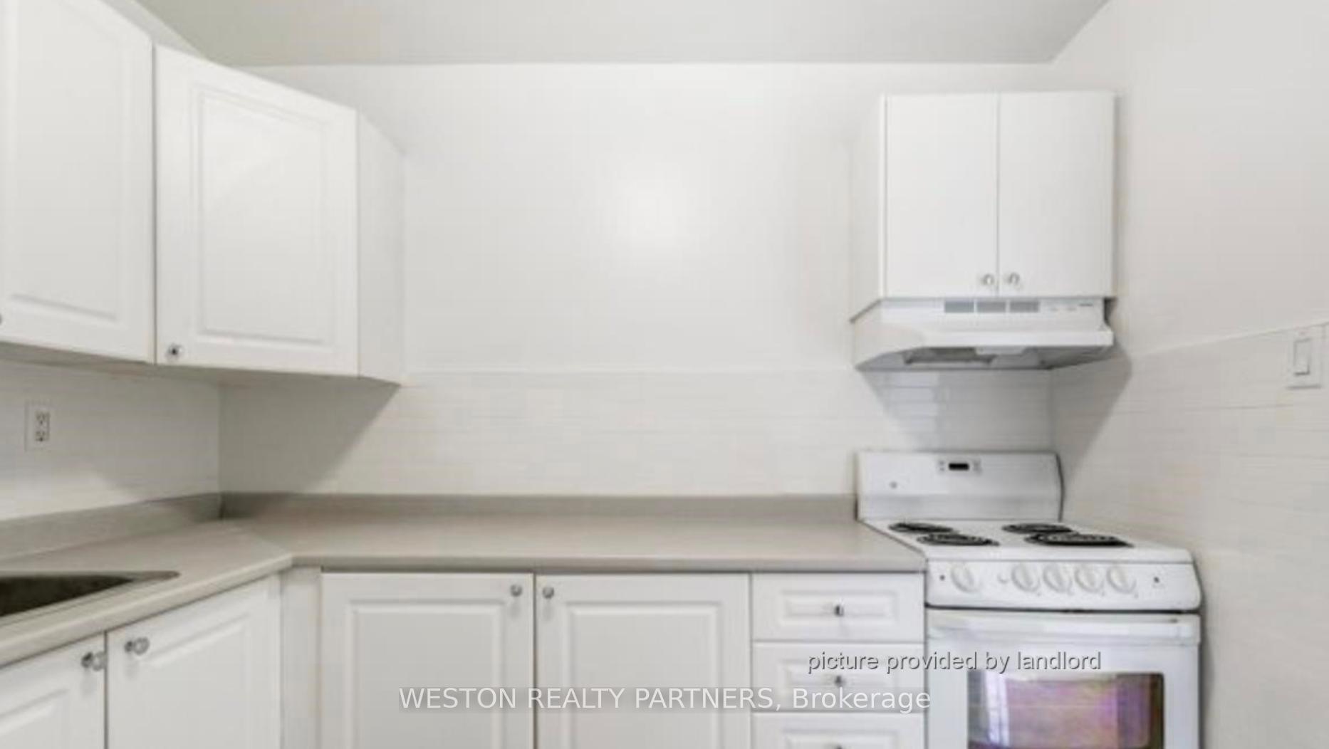 Photo 3 of Unit 808, 88 Wellesley Street E, Toronto, Church-Yonge Corridor — HOMEH