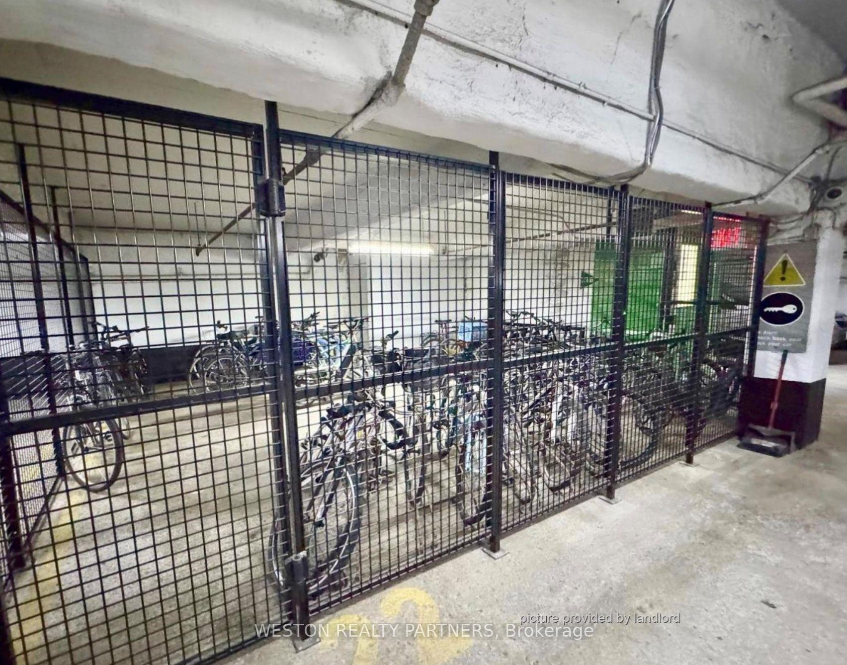 Photo 7 of Unit 808, 88 Wellesley Street E, Toronto, Church-Yonge Corridor — HOMEH