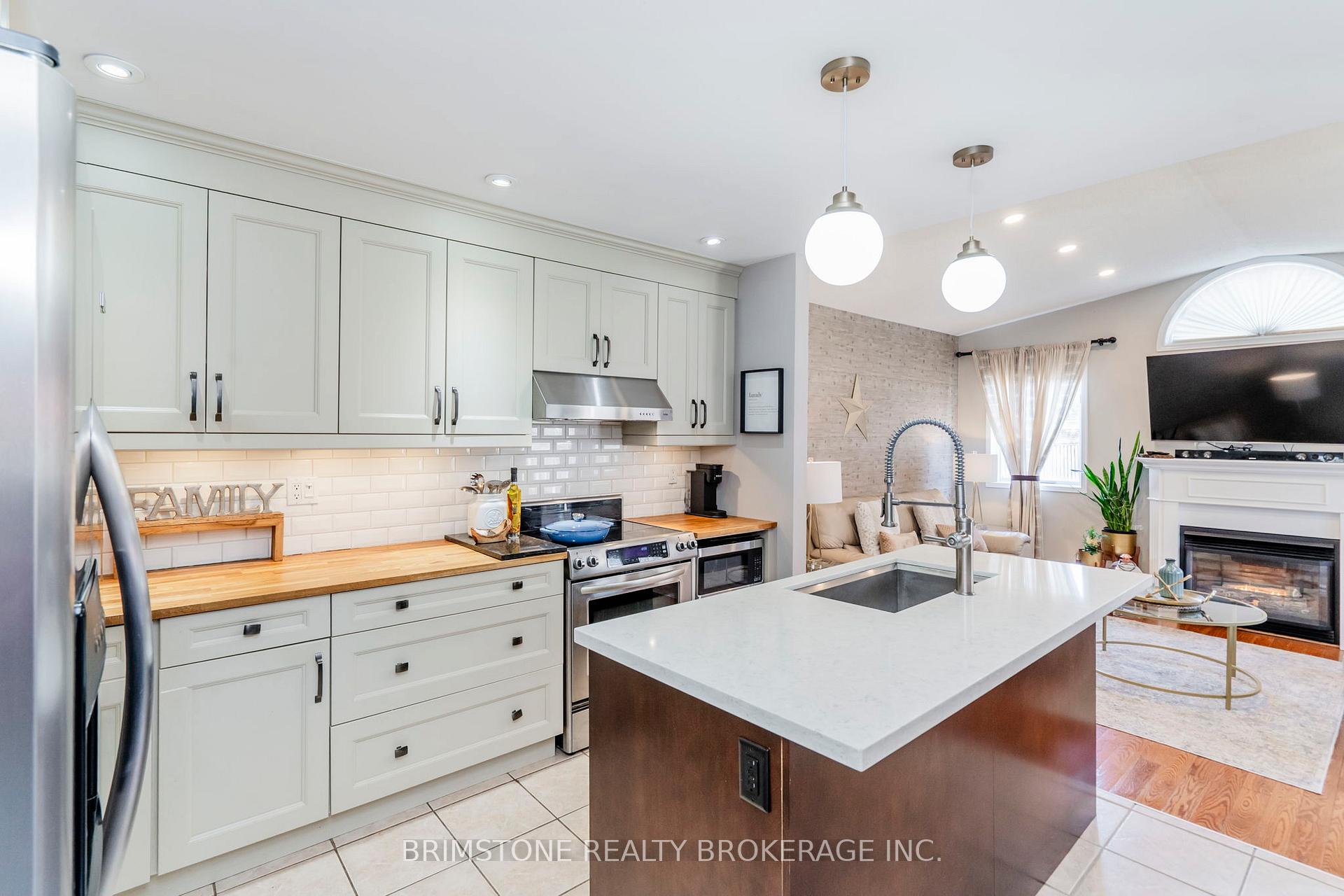 Photo 6 of 114 Ward Drive, Barrie, Painswick South — HOMEH