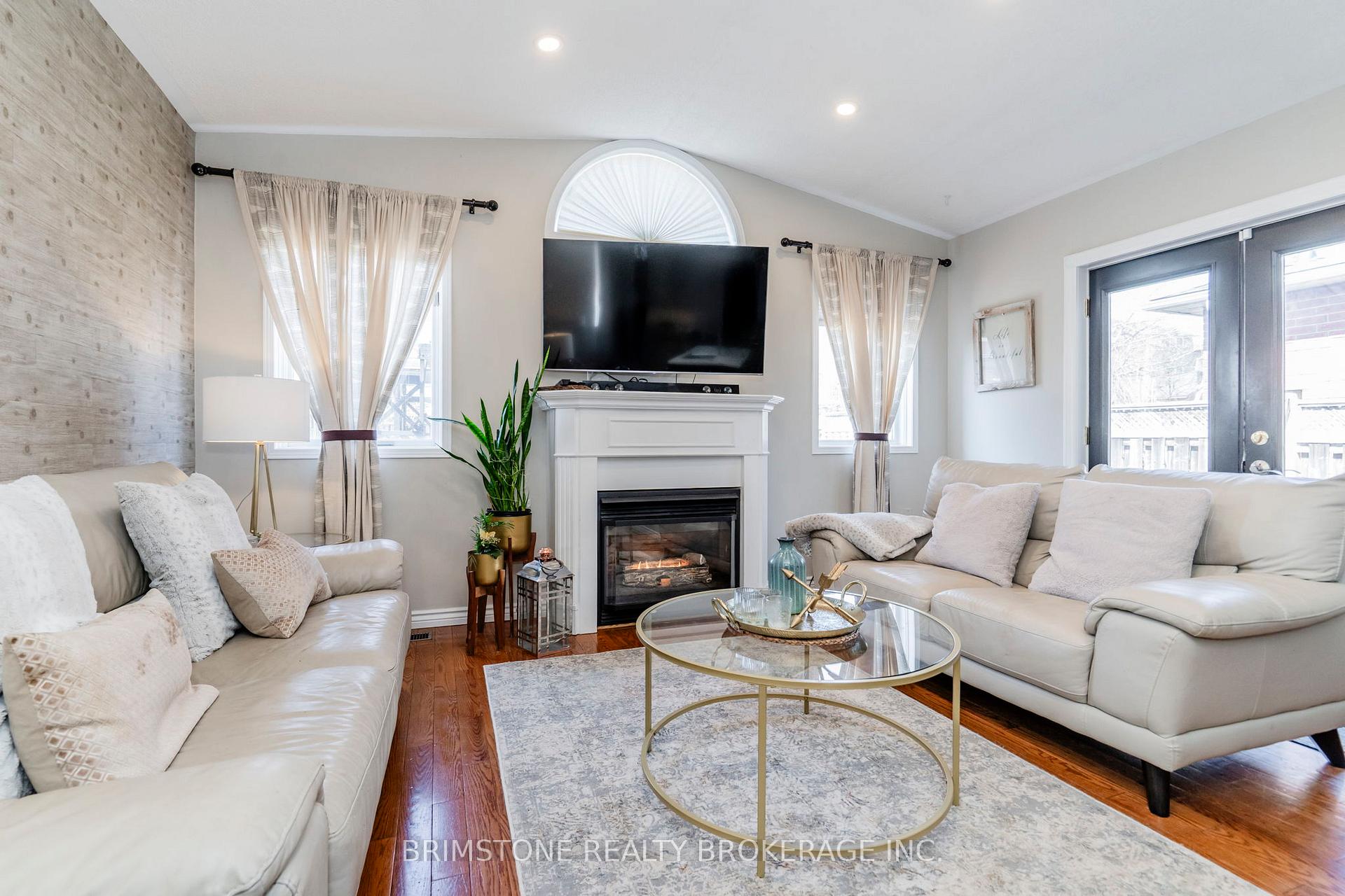 Photo 12 of 114 Ward Drive, Barrie, Painswick South — HOMEH